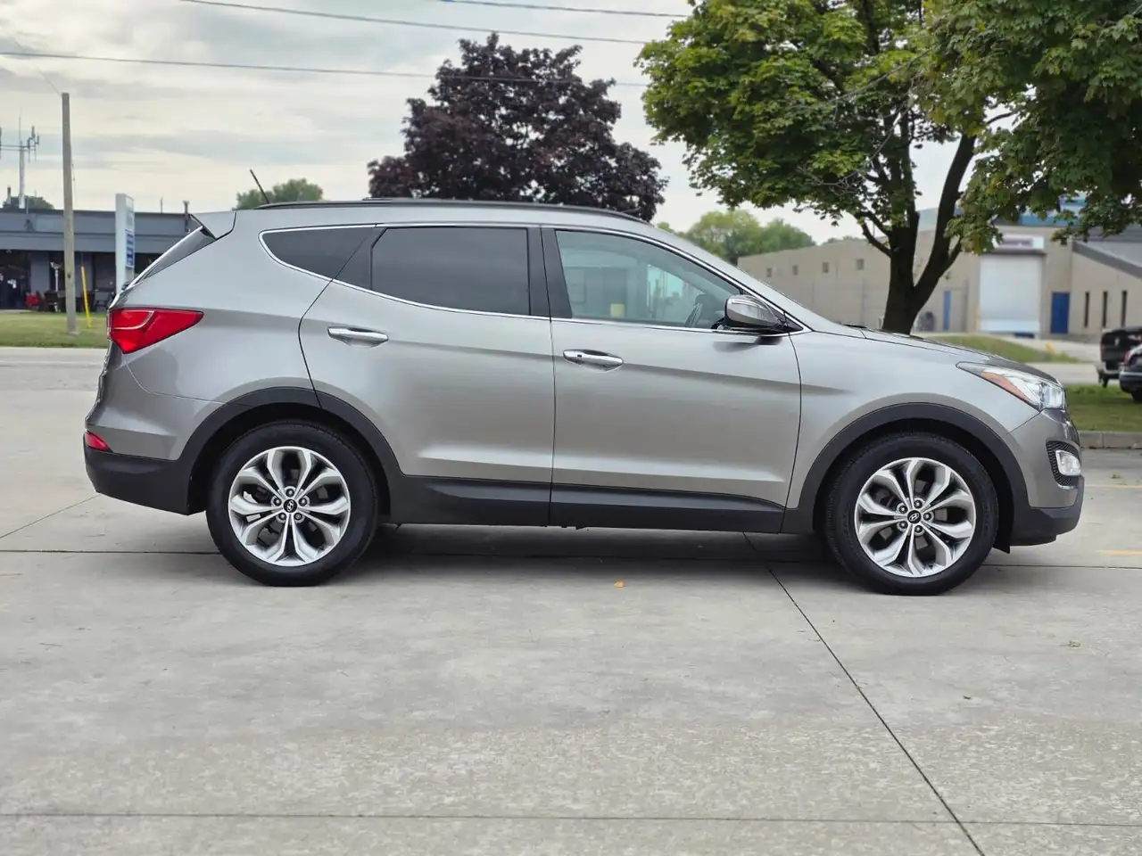 Hyundai SANTA FE снимка Hyundai SANTA FE