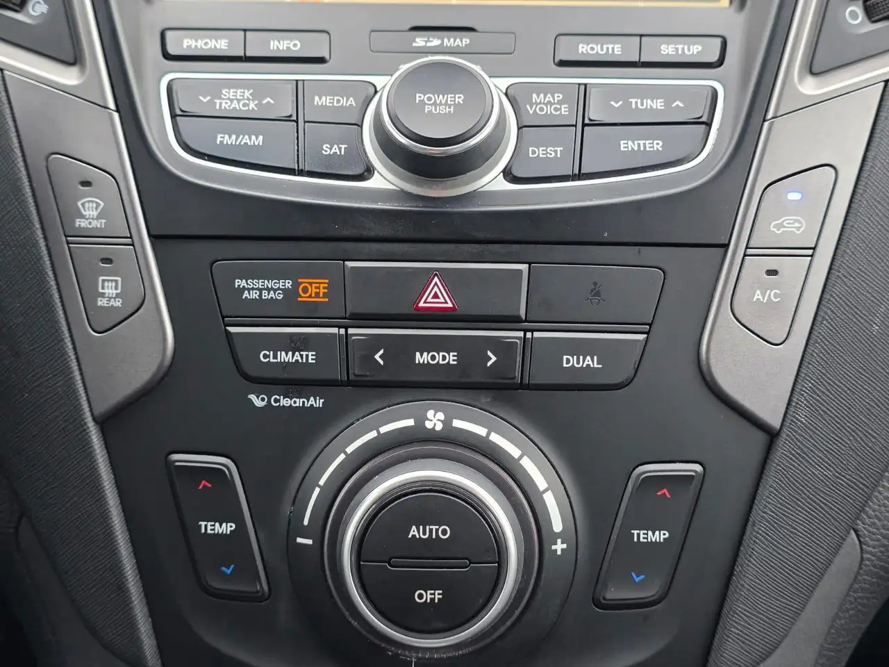 Hyundai SANTA FE снимка Hyundai SANTA FE