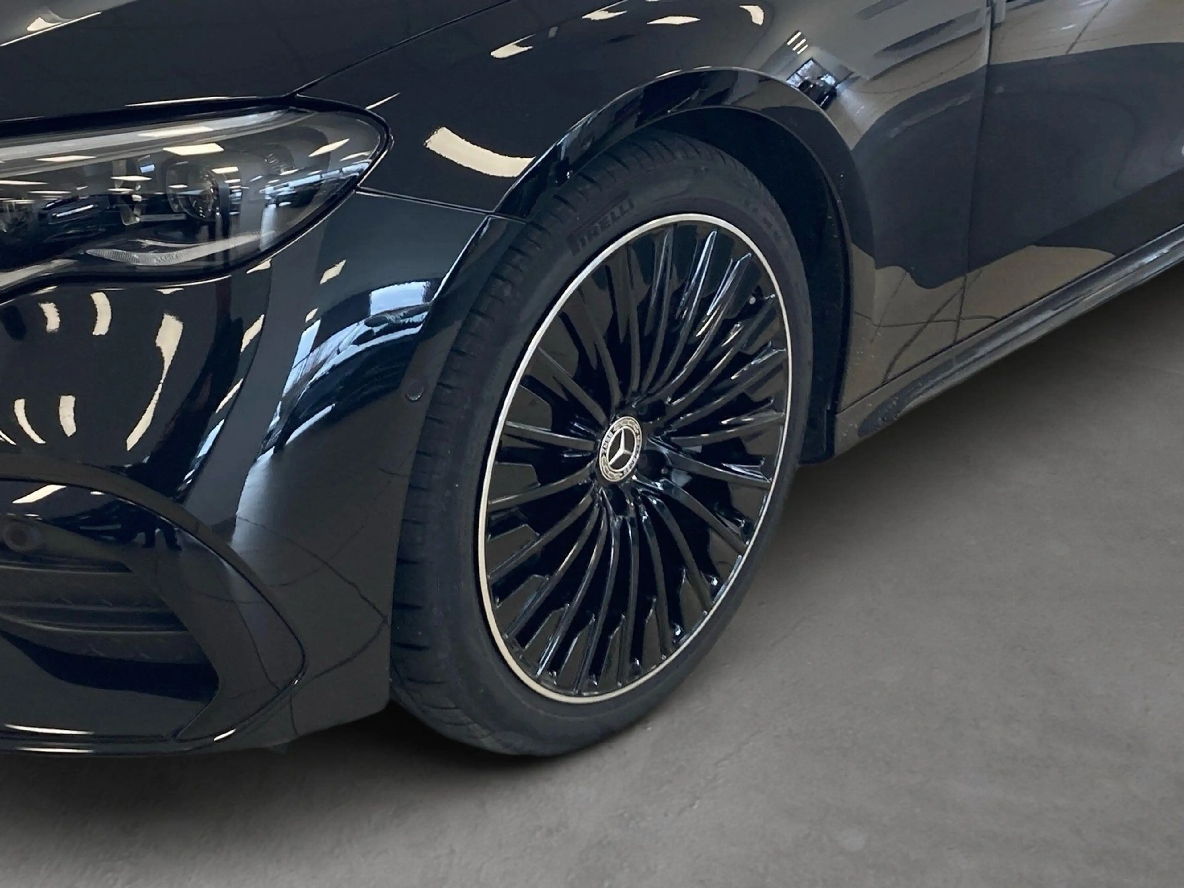Mercedes-Benz E 450 T 4M AMG*AHK*Burme*20"*Night*Digital*Distr — photo 6