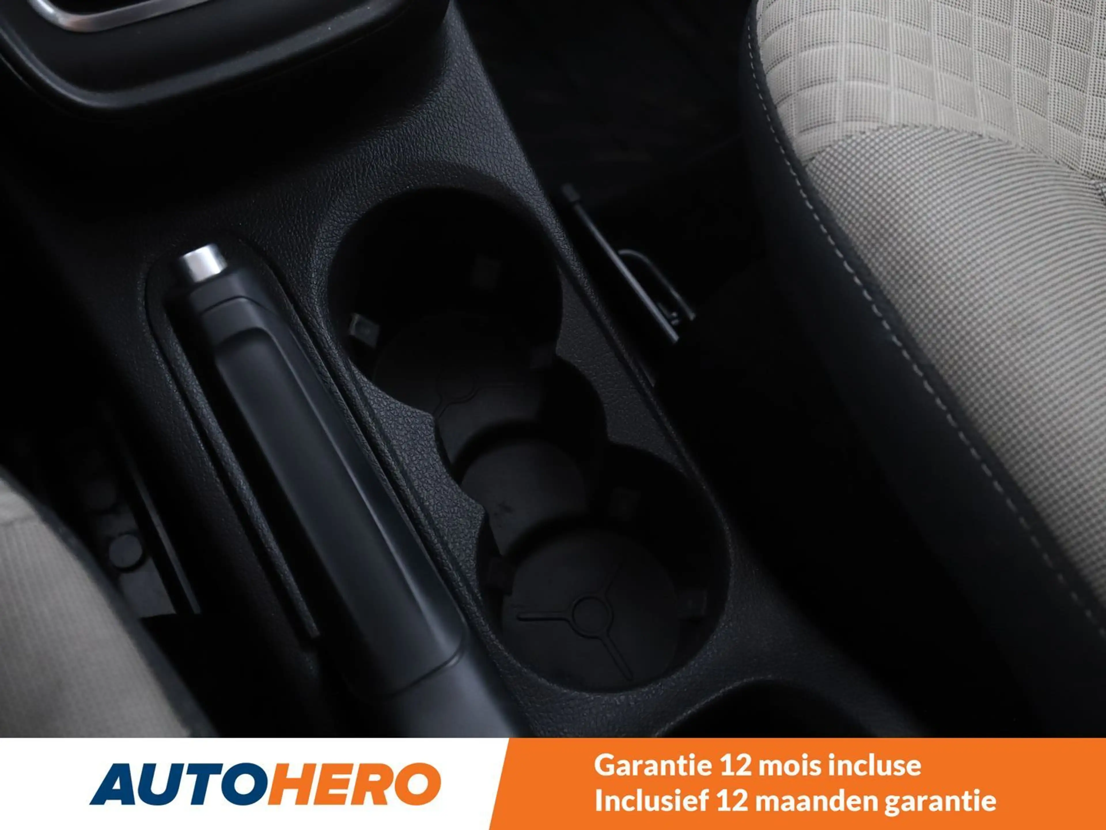 Ford Tourneo 1.0 EcoBoost Titanium — photo 12