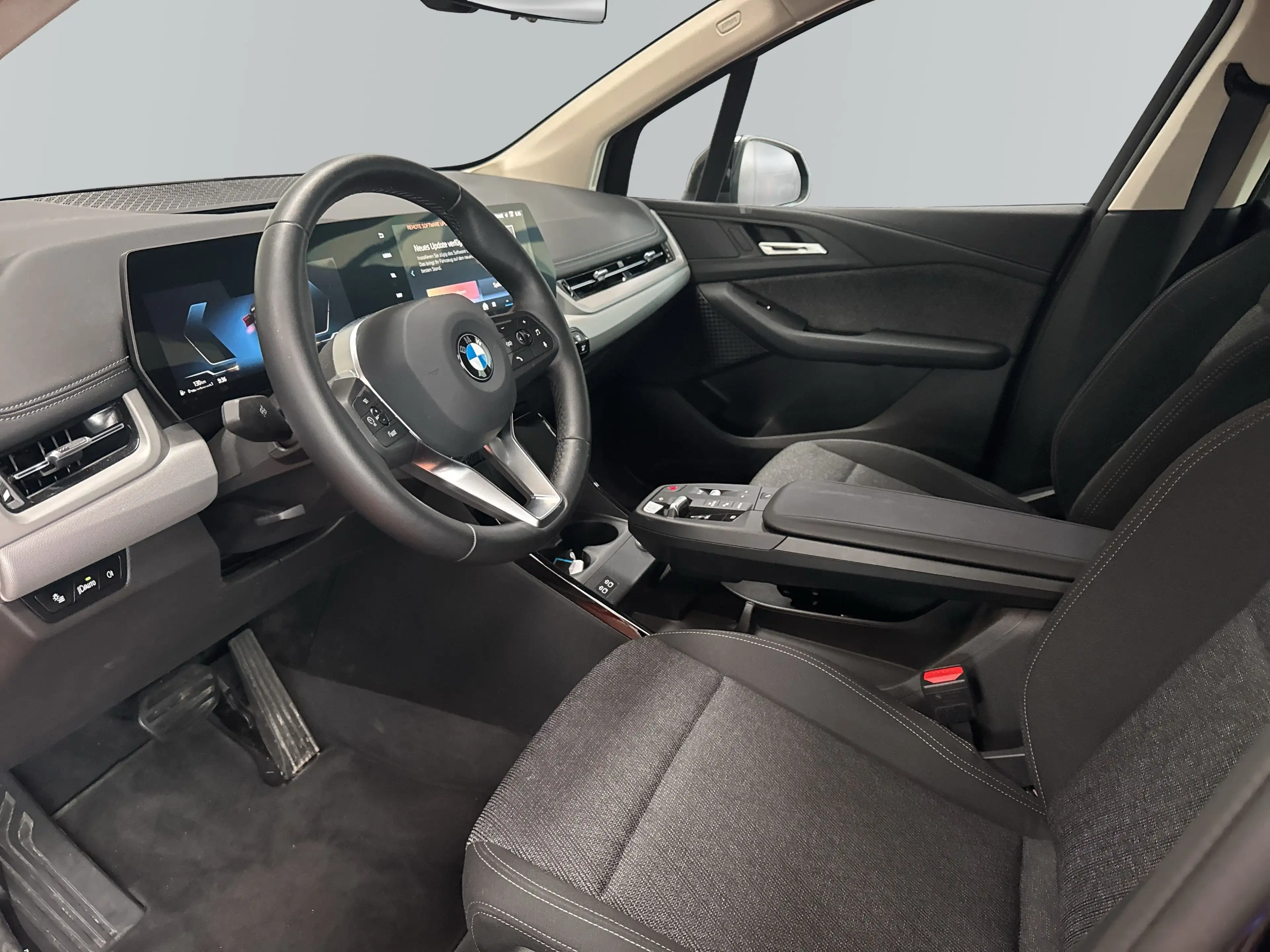 BMW 216 i Active Tourer*Navi*DAB*AHK*Adapt.LED*Driving+Par — photo 8
