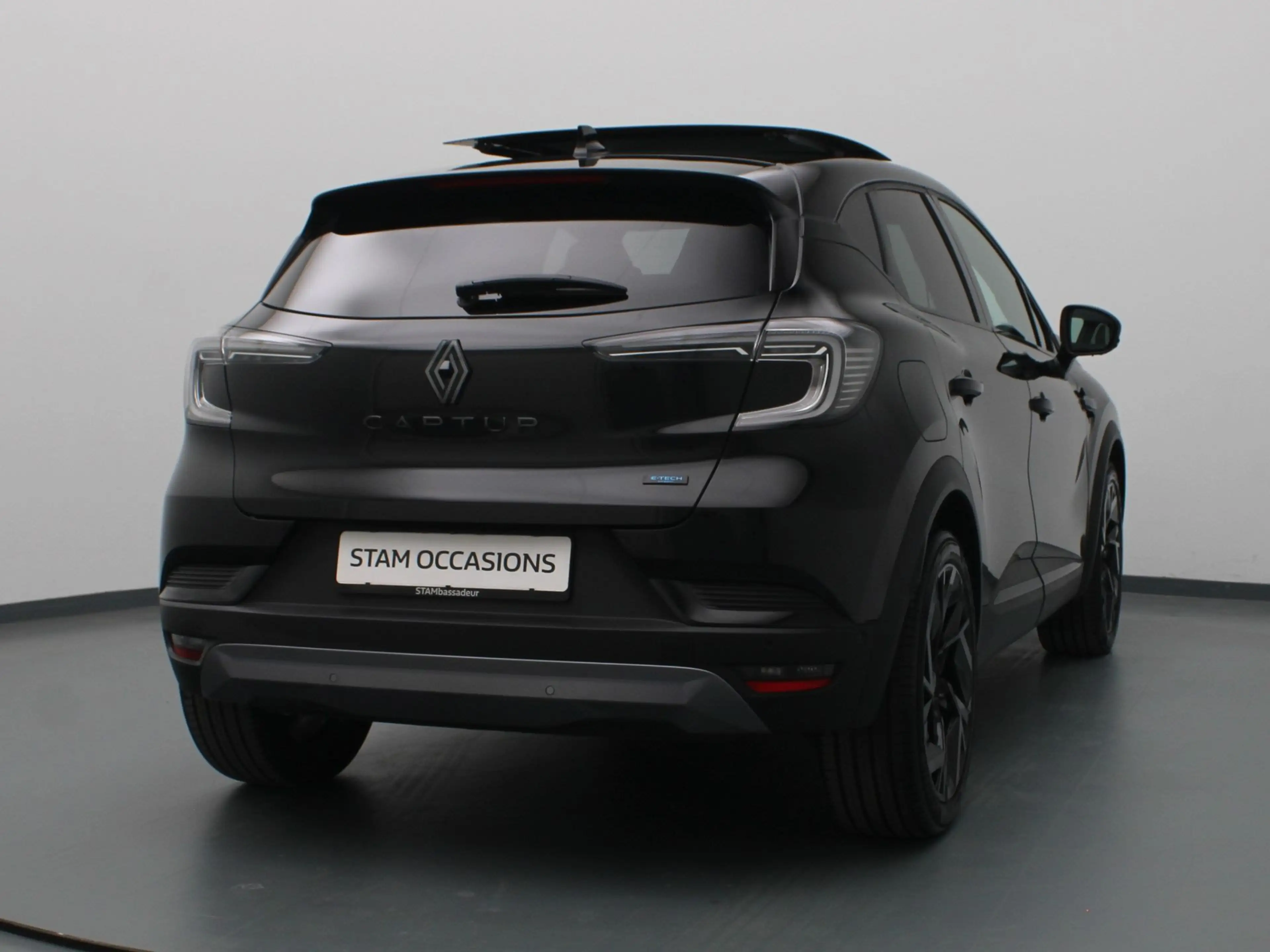 Renault Captur 160pk E-Tech full hybrid esprit Alpine Apple Carpl — photo 19