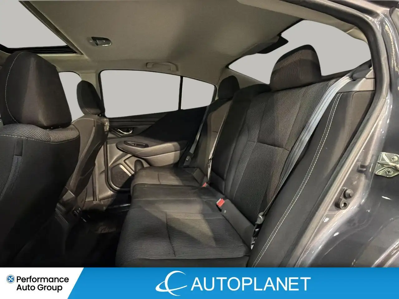 Subaru Legacy photo Subaru Legacy