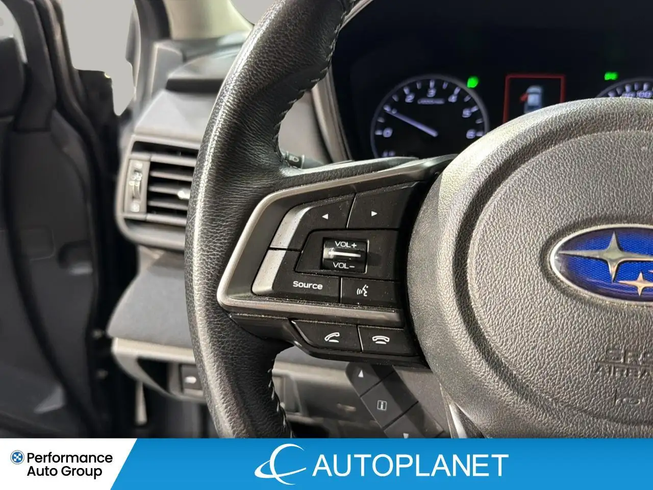 Subaru Legacy photo Subaru Legacy