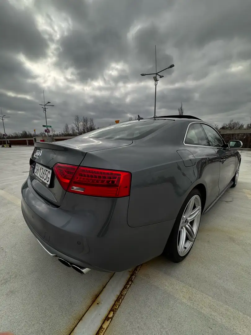 Audi S5 S tronic - 2