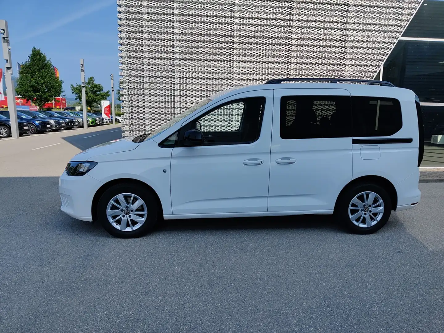Volkswagen Caddy 2.0 TDI 4MOTION Life, AHK, R. Kamera, ACC Wit - 2