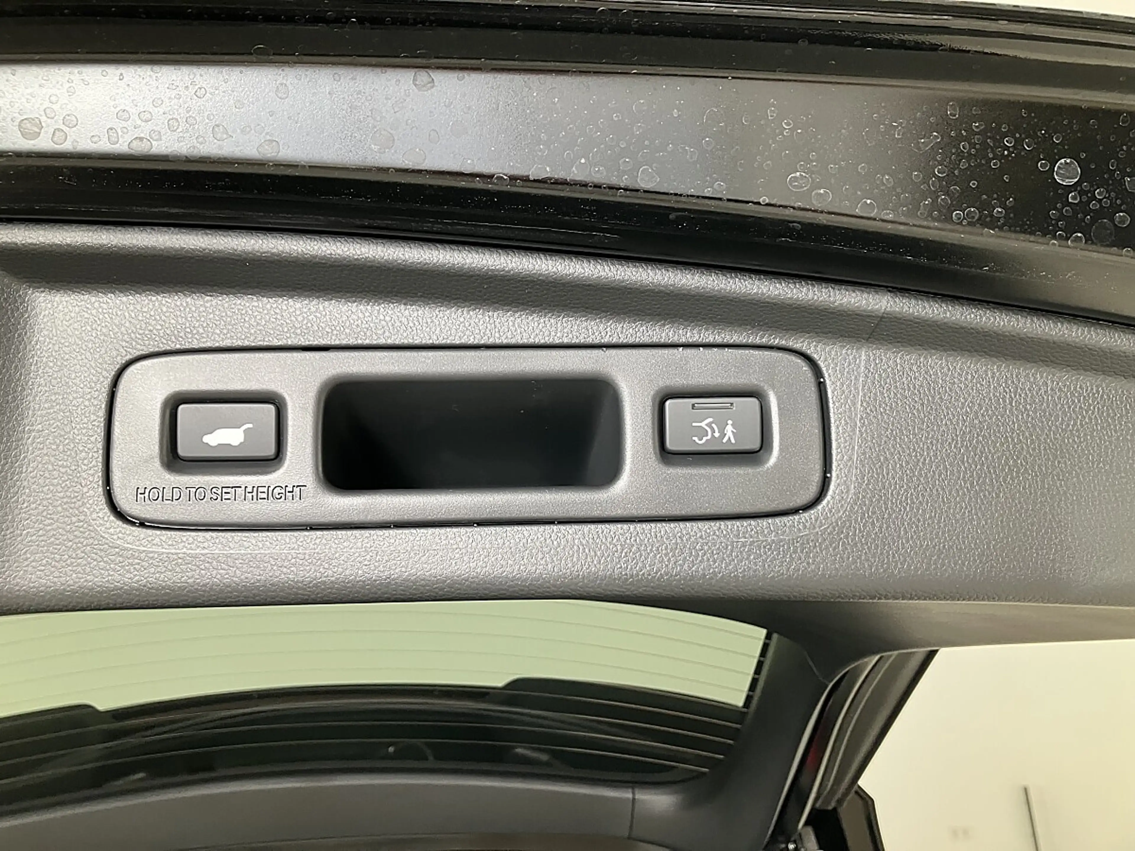 Honda CR-V 2,0 i-MMD e:HEV Elegance AWD Aut. — photo 20