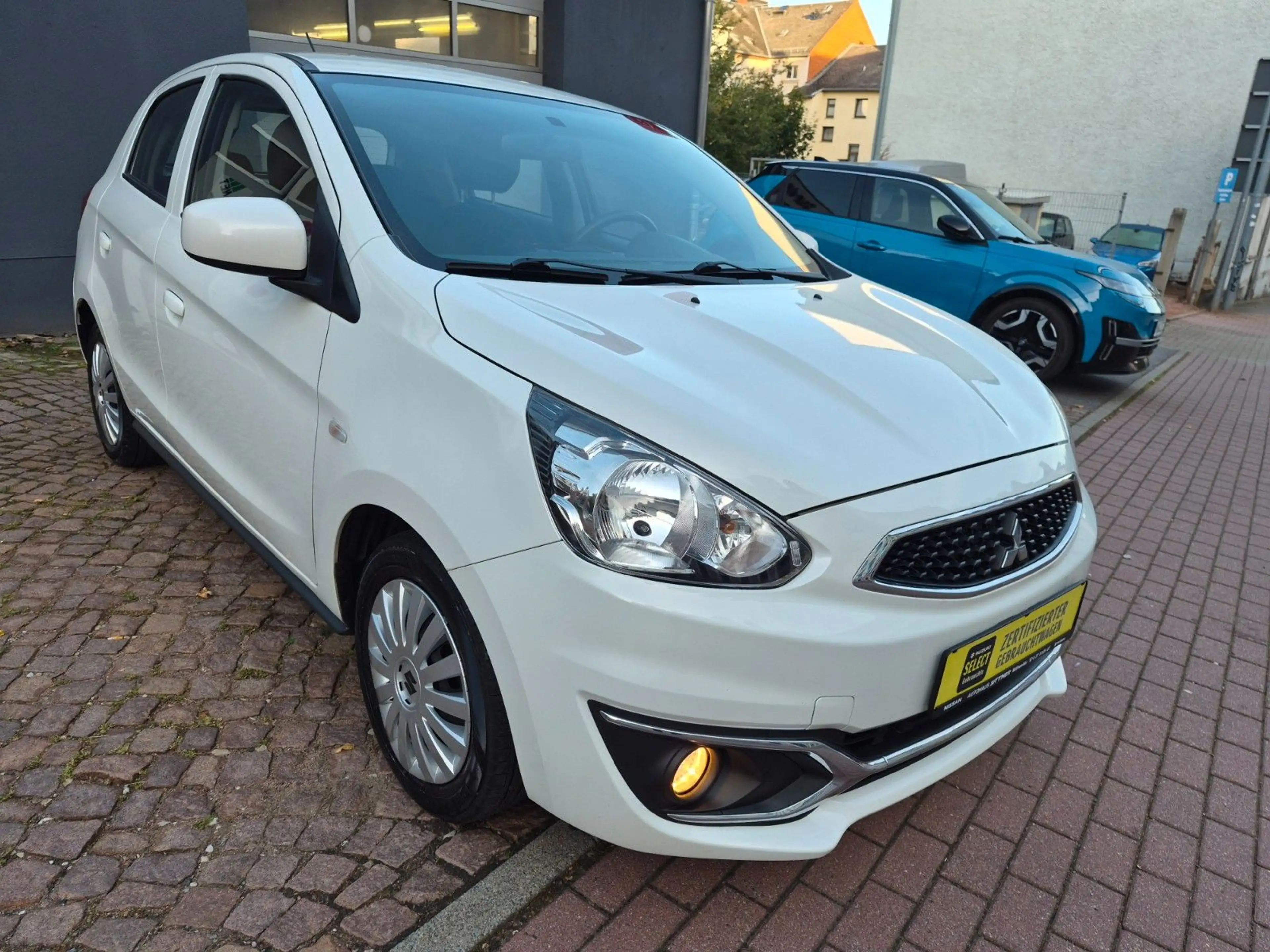 Mitsubishi Space Star 1.0 MIVEC Active — photo 2