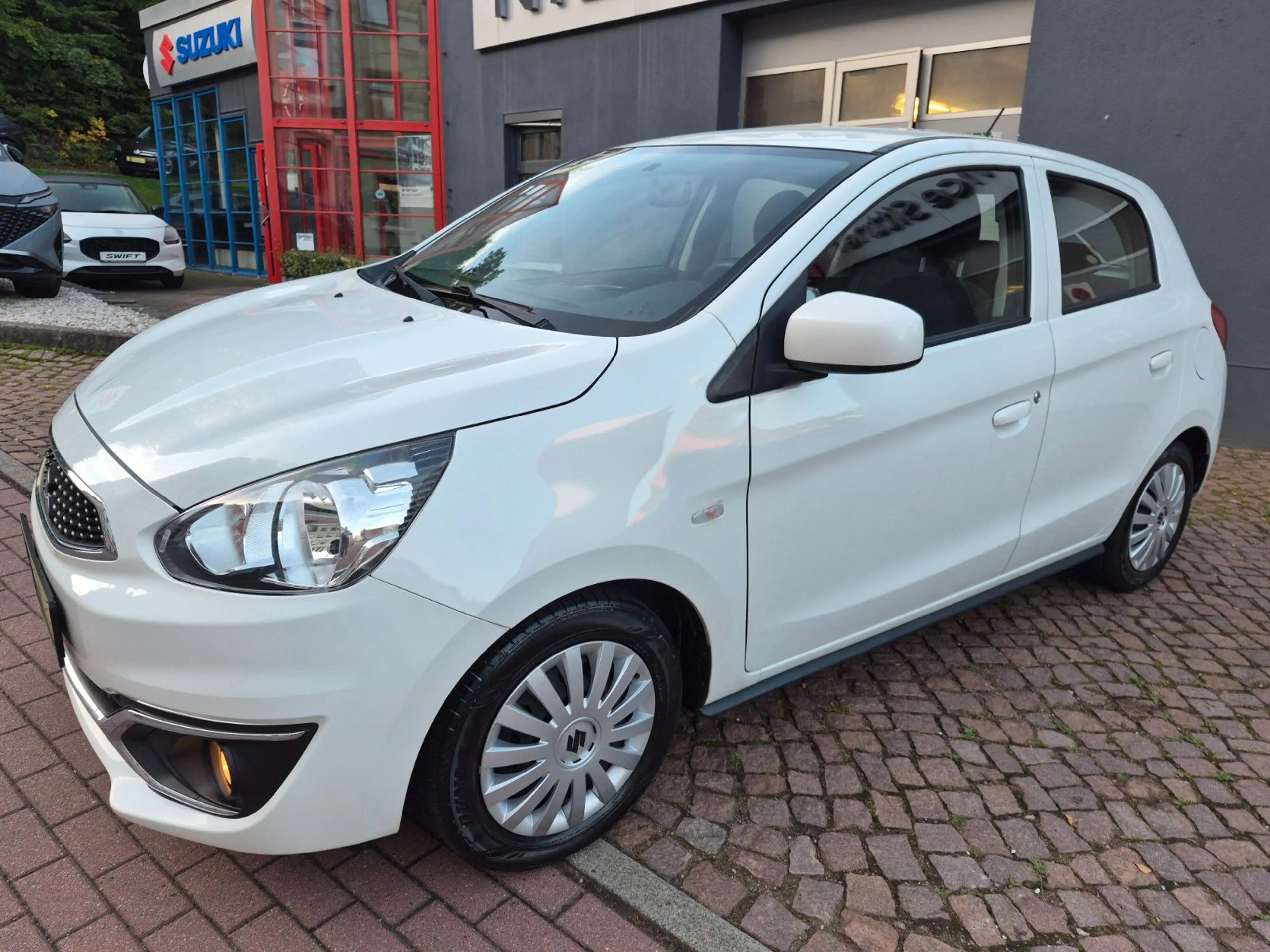 Mitsubishi Space Star 1.0 MIVEC Active
