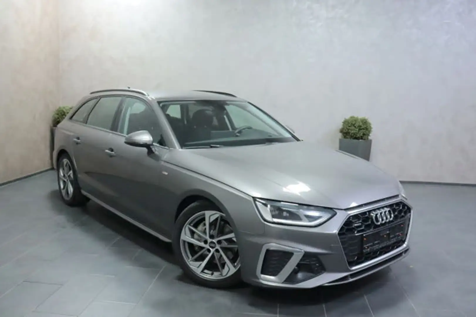 Audi A4 Avant 40 TDI Aut. Quattro S Line HUD ACC STAU Gris - 2