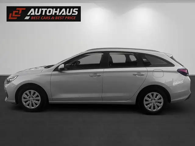 Hyundai I30 view 2