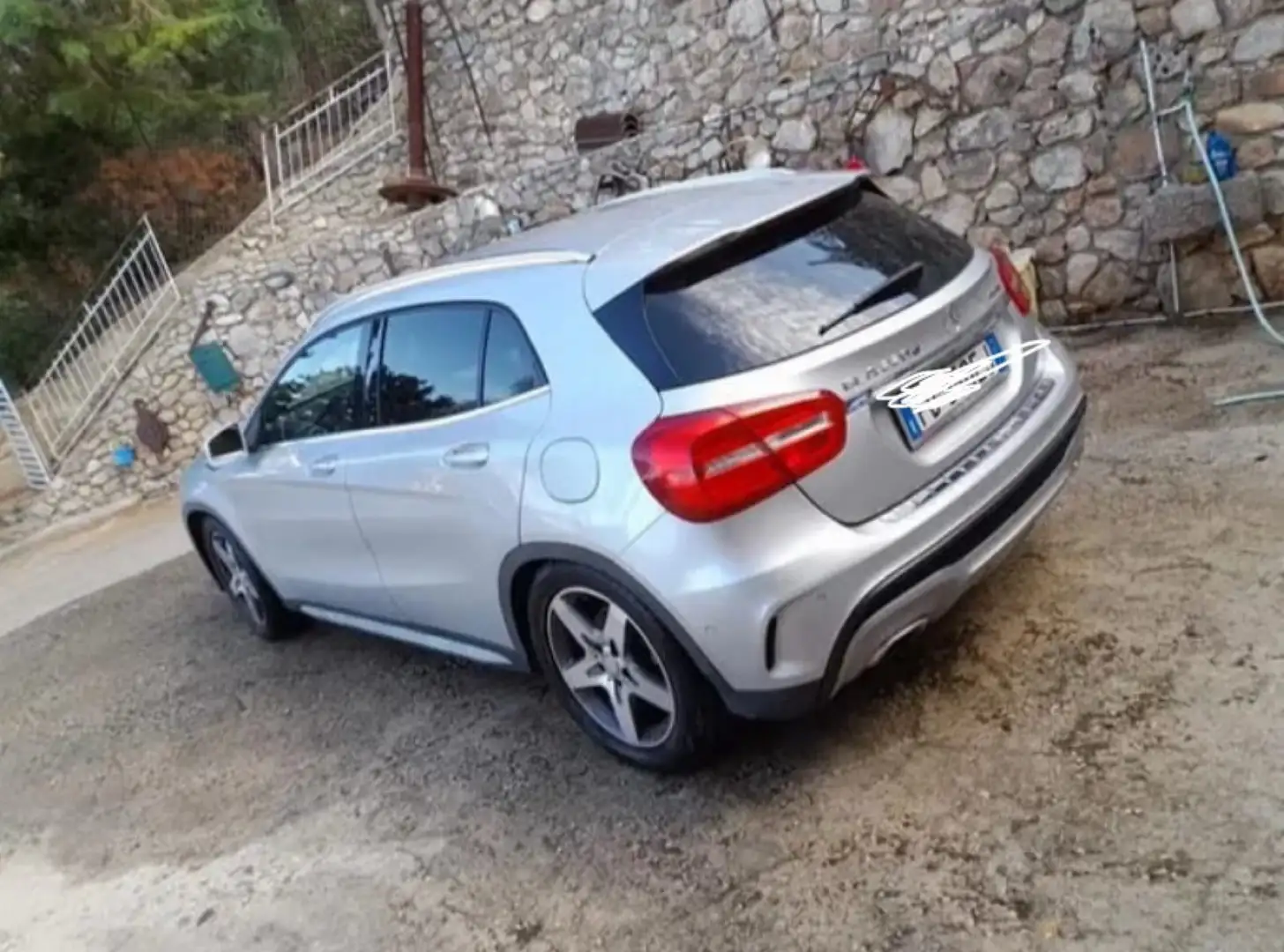Mercedes-Benz GLA 220 d Premium 4matic 177cv auto - 2