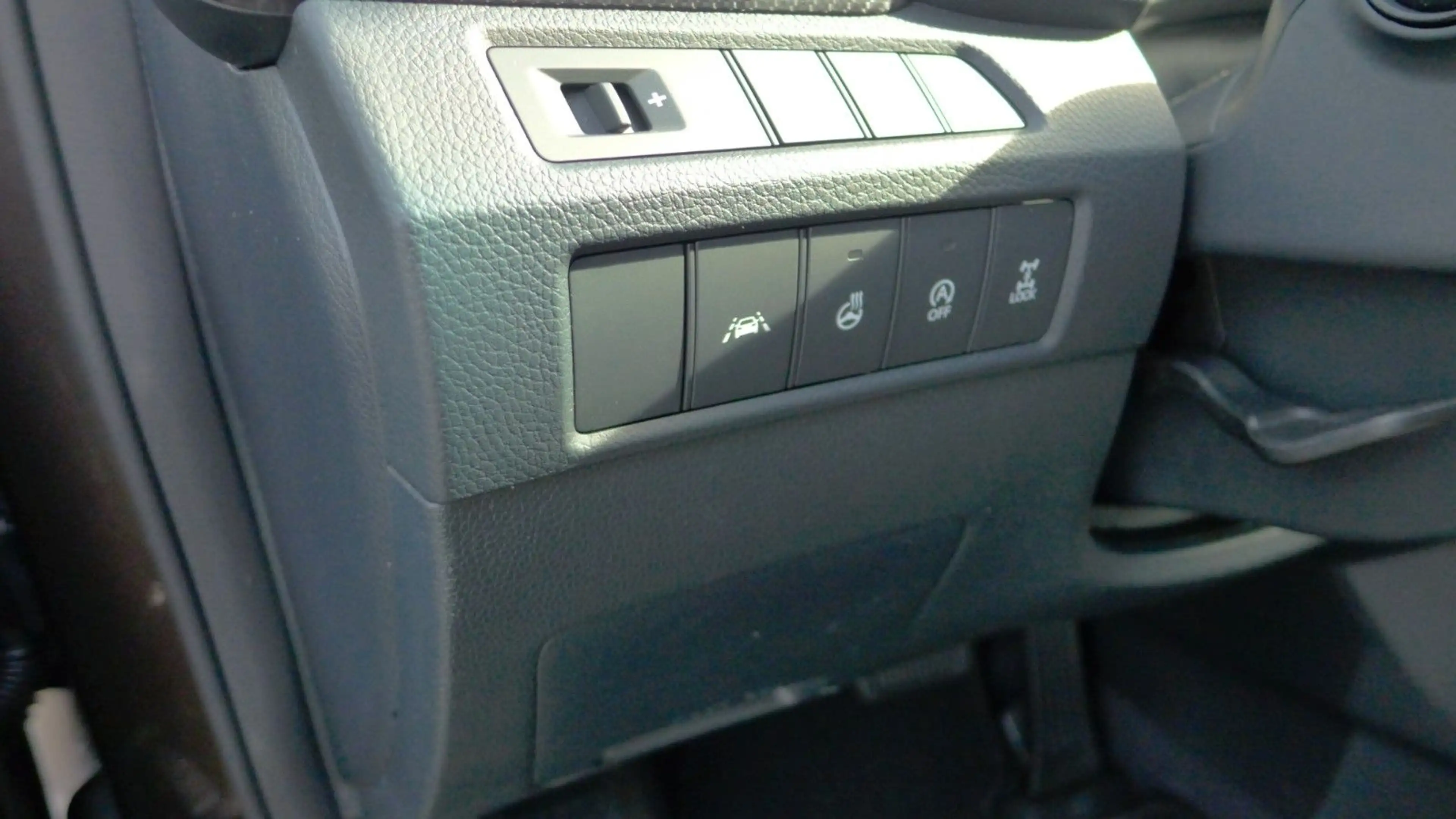 Hyundai SANTA FE blue Style 4WD AUT-NAVI-XENON-LEDER-RÜC — photo 15