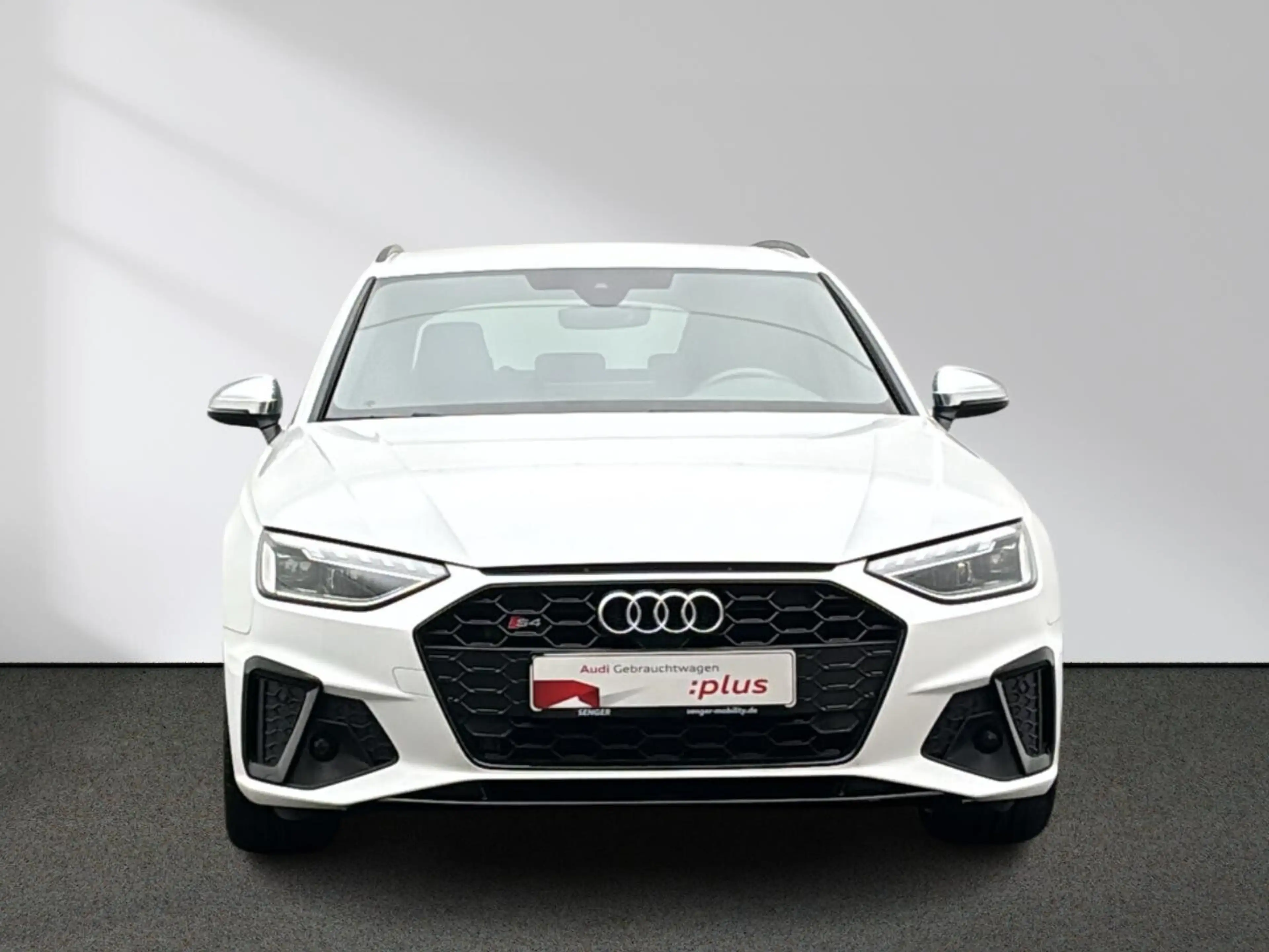 Audi S4 Avant 3.0 TDI quattro MMI LED B&O — photo 4