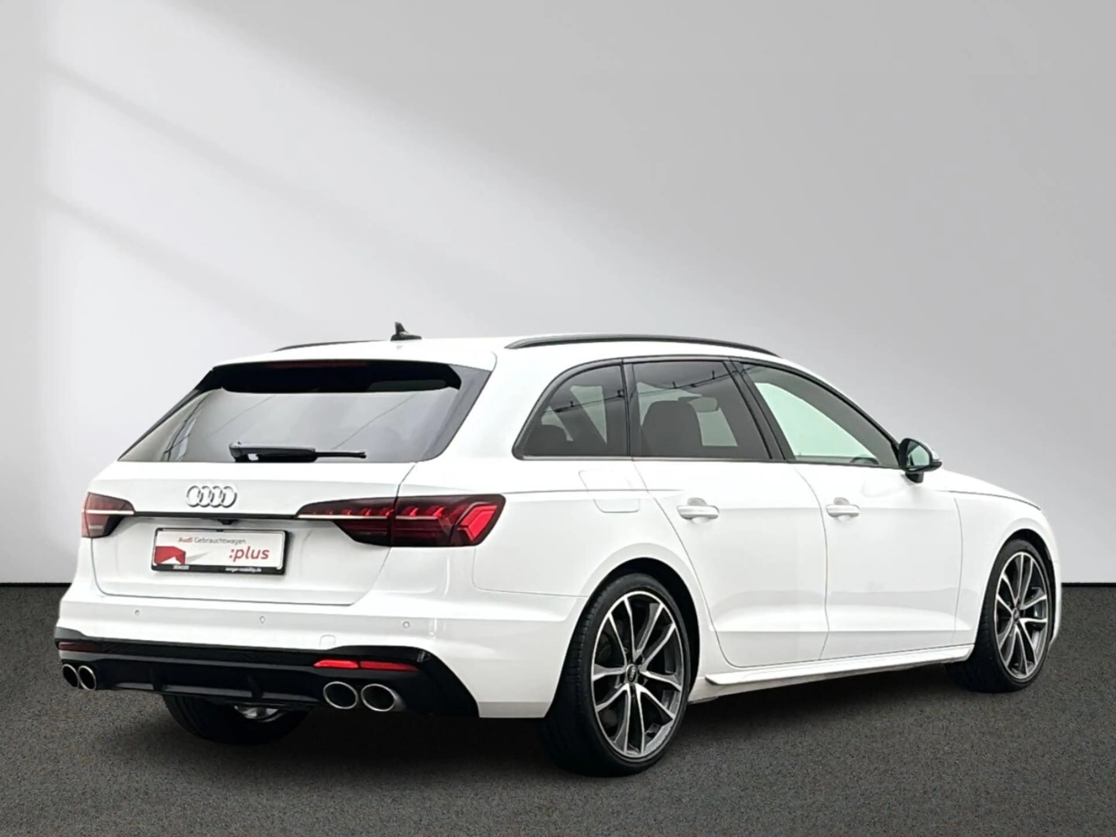 Audi S4 Avant 3.0 TDI quattro MMI LED B&O — photo 3