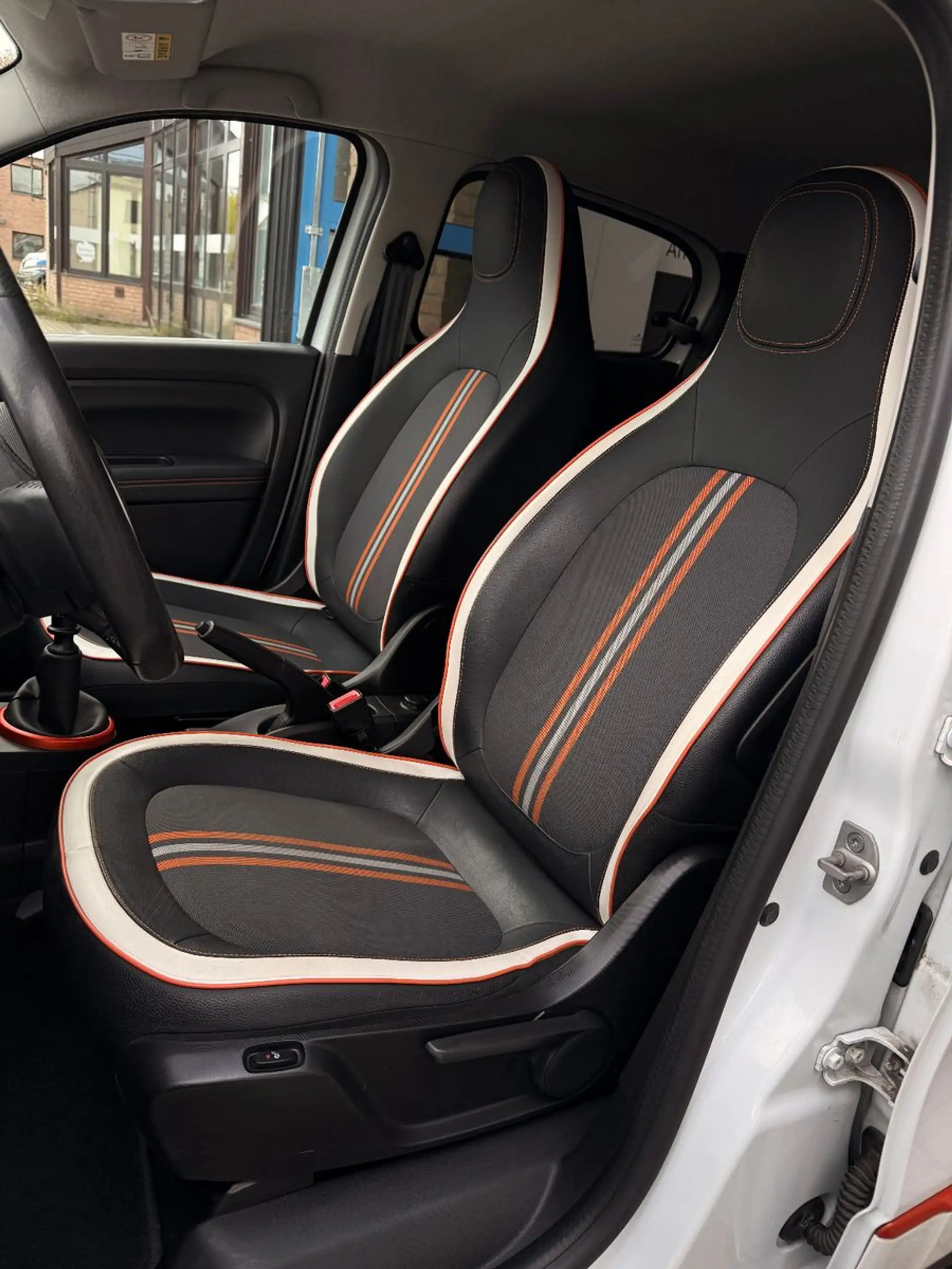 Renault Twingo ENERGY 110 GT/Sitzhz./Klimaaut./PDC Hin./ — photo 12
