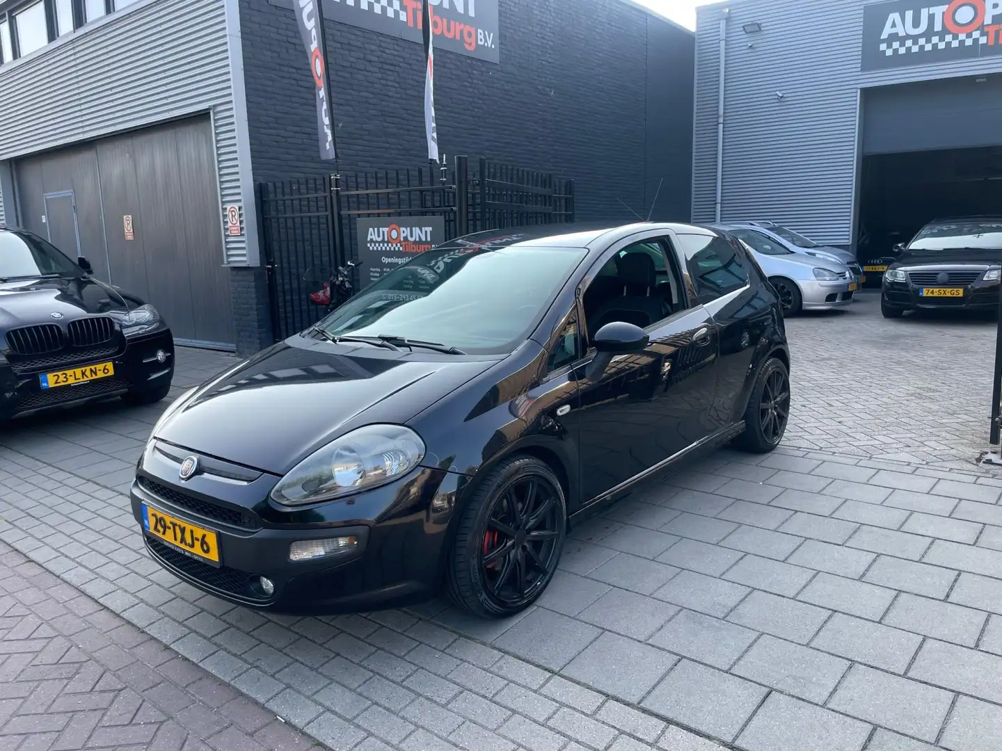 Fiat Punto Evo 1.4-16V Multiair Sport Airco NAP APK Noir - 1