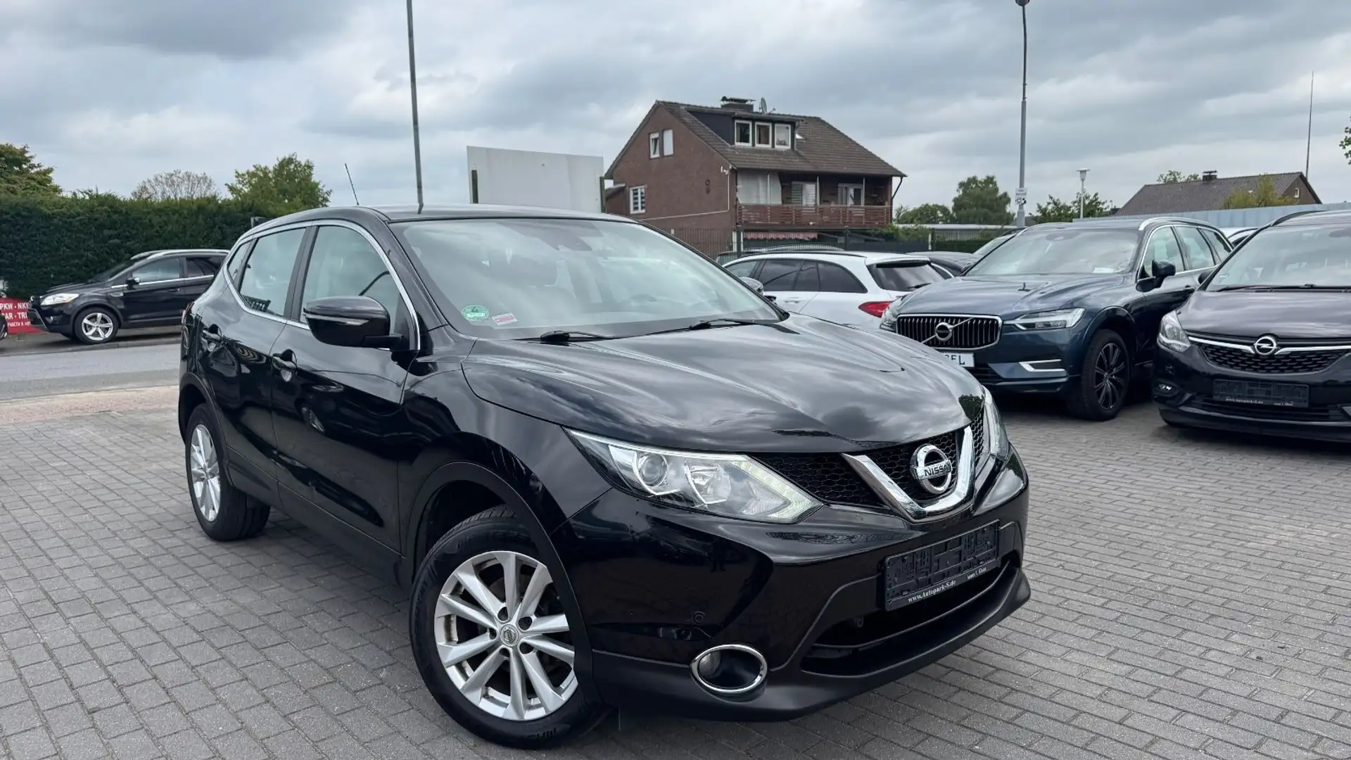 Nissan Qashqai Acenta| NAVI | R.KAMERA | KLIMAUTO | SHZ Zwart - 1