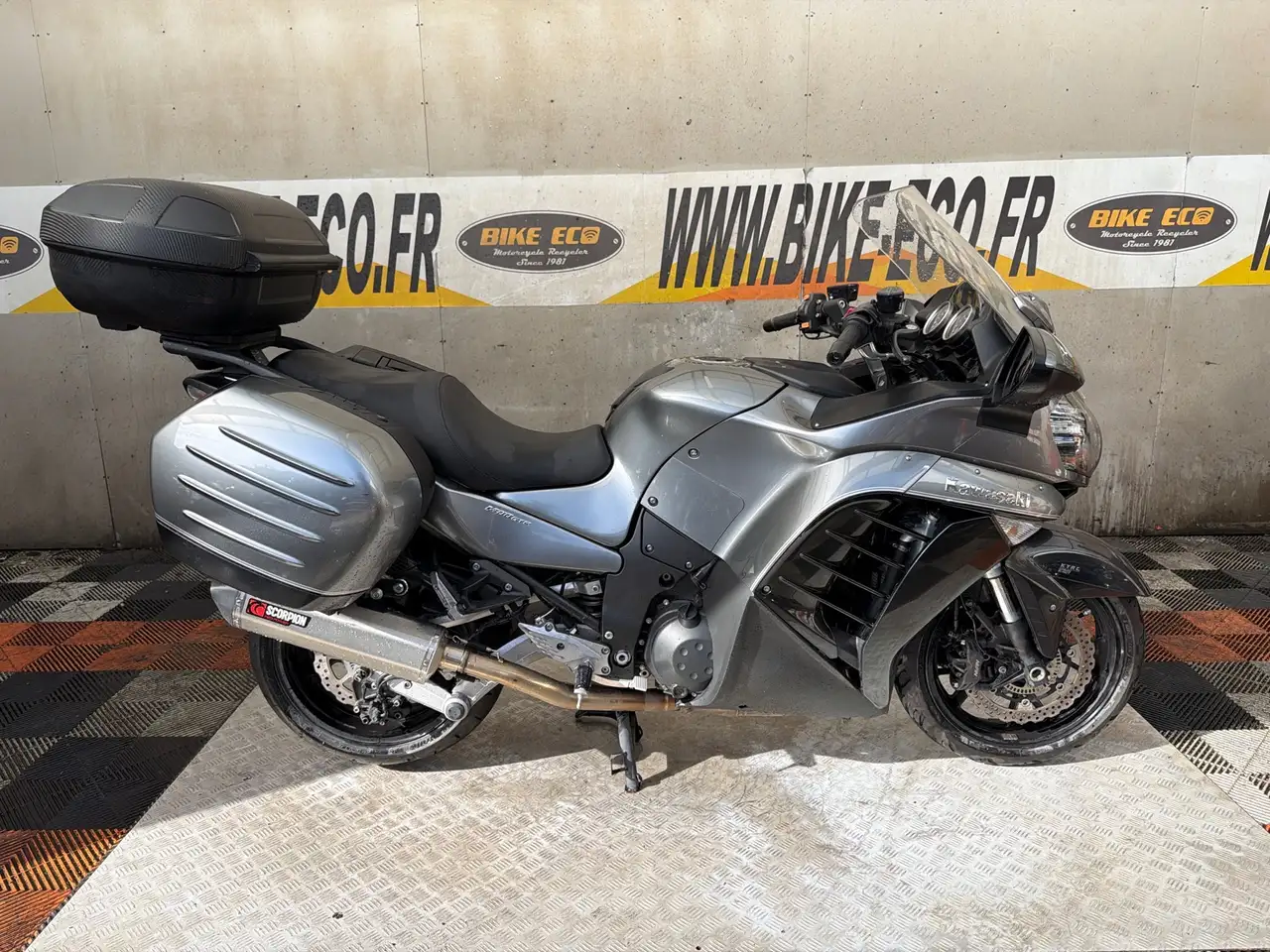 Kawasaki GTR 1400