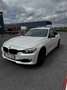 BMW 318 318d Luxury Line - thumbnail 2