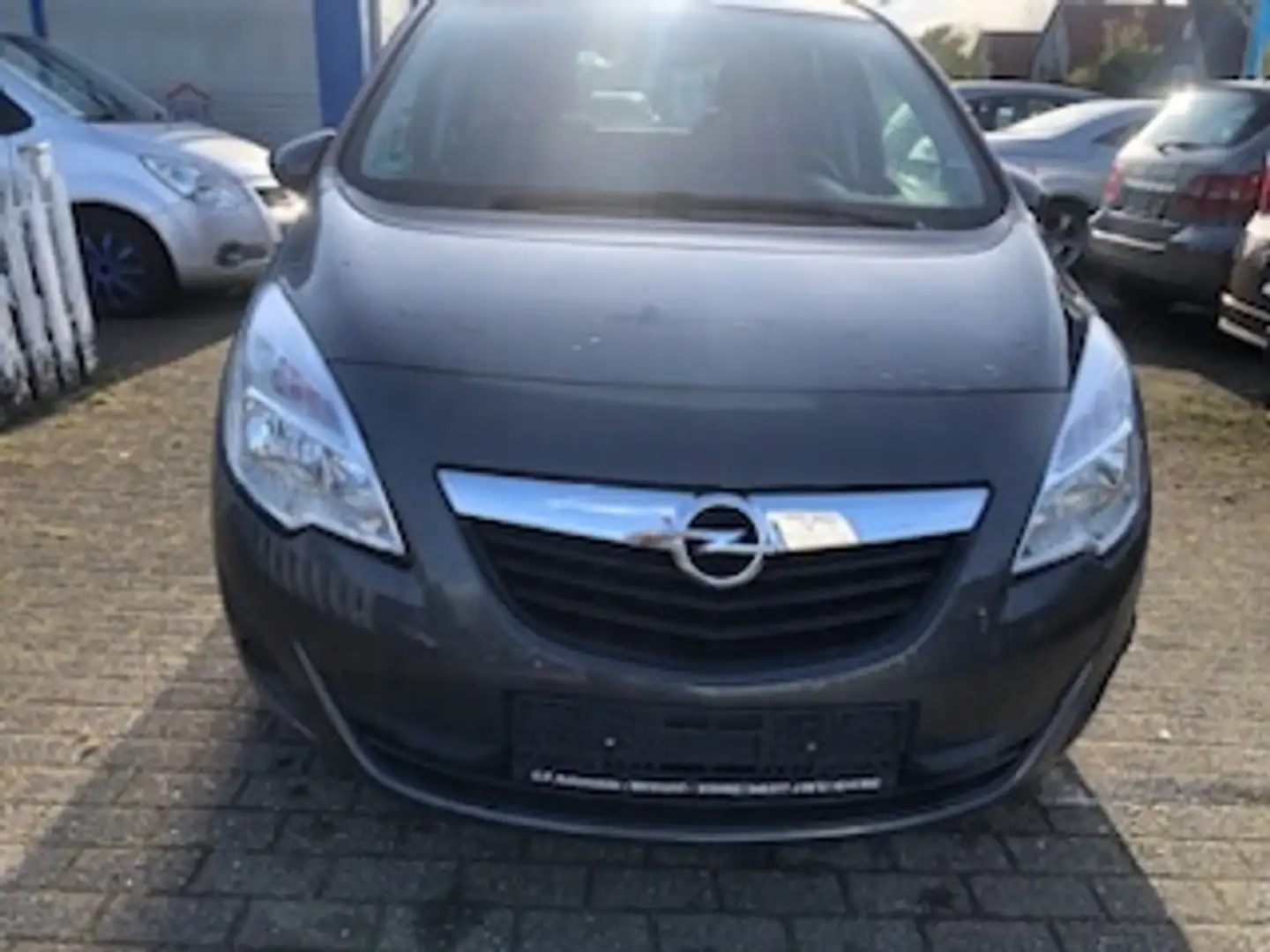 Opel Meriva 1.4   Edition Grau - 2