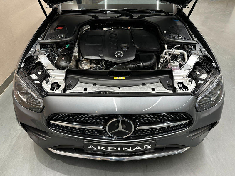 Mercedes-Benz E 300 E300 de AMG Line *1.HAND*BURMESTER*PANO*360°* — photo 7