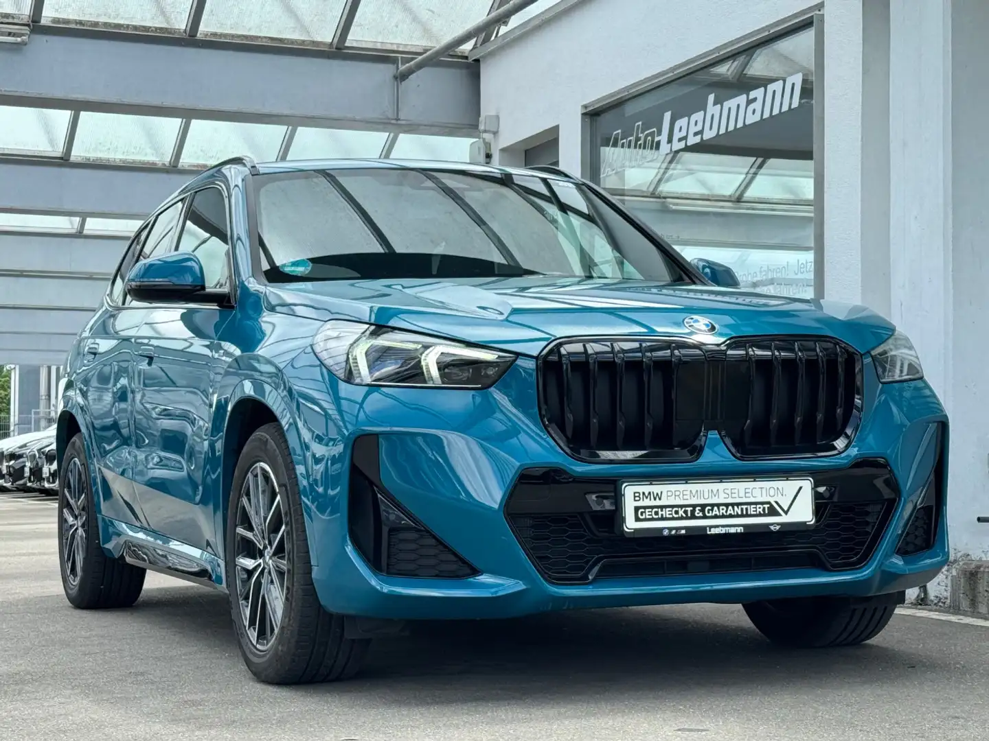 BMW X1 xDrive20d M-Sport AHK/Qi GARANTIE bis 02/2029 Azul - 2