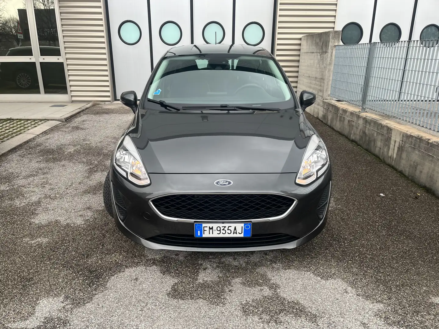 Ford Fiesta Fiesta 5p 1.1 Plus 85cv Grigio - 2