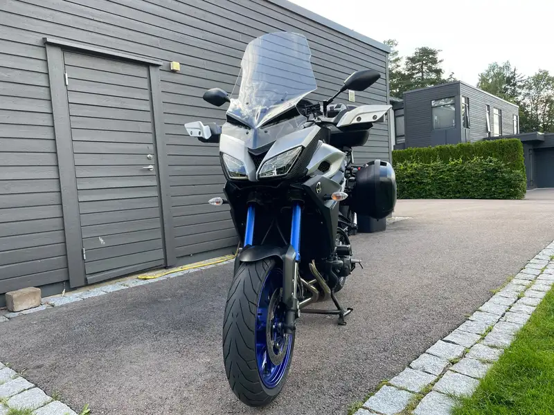 Yamaha MT-09 - foto 4