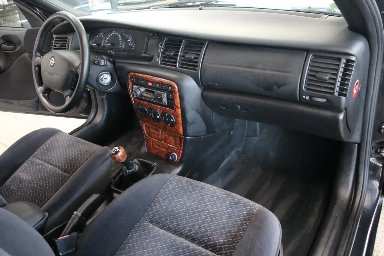 Opel Vectra 2.0 16V *H-Zulassung/Klimaauto./SHZ*, foto 12