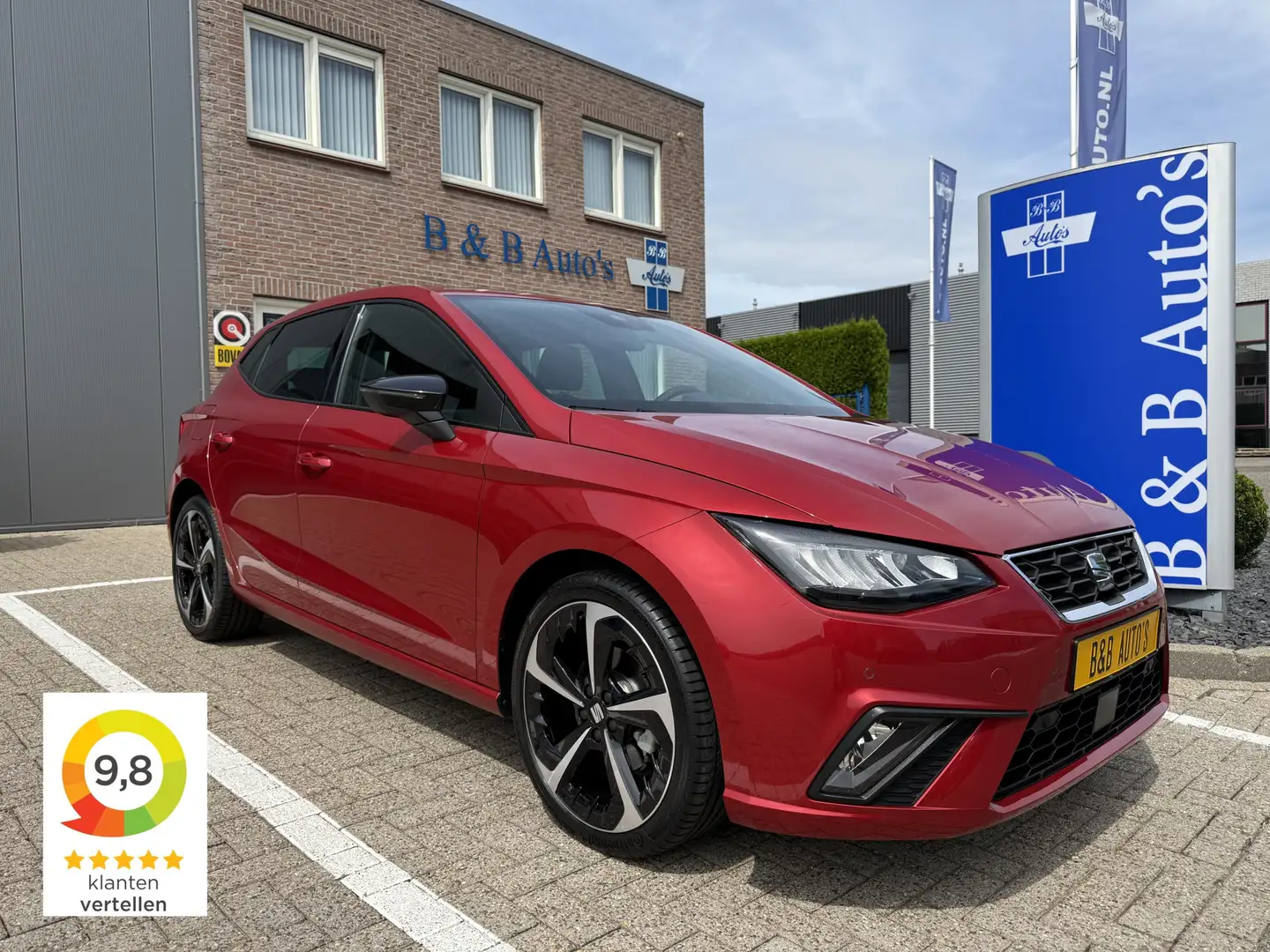 SEAT Ibiza 1.0 EcoTSI 116pk FR Business Connect l 18 INCH l A Rouge - 1