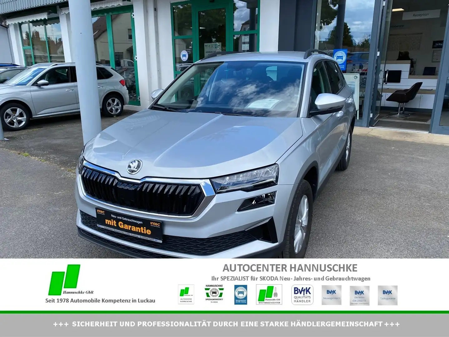 Skoda Karoq 2.0 TDI SCR DSG Ambition Ezüst - 1