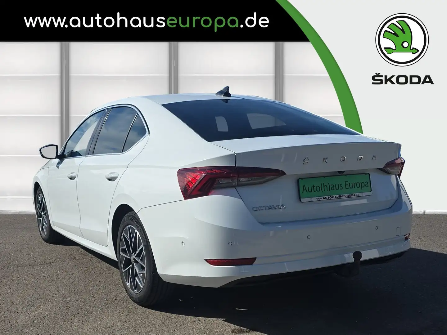 Skoda Octavia 1.5 TSI ACT First Edition AHK ACC Navi Kam Leder 4 Blanc - 2