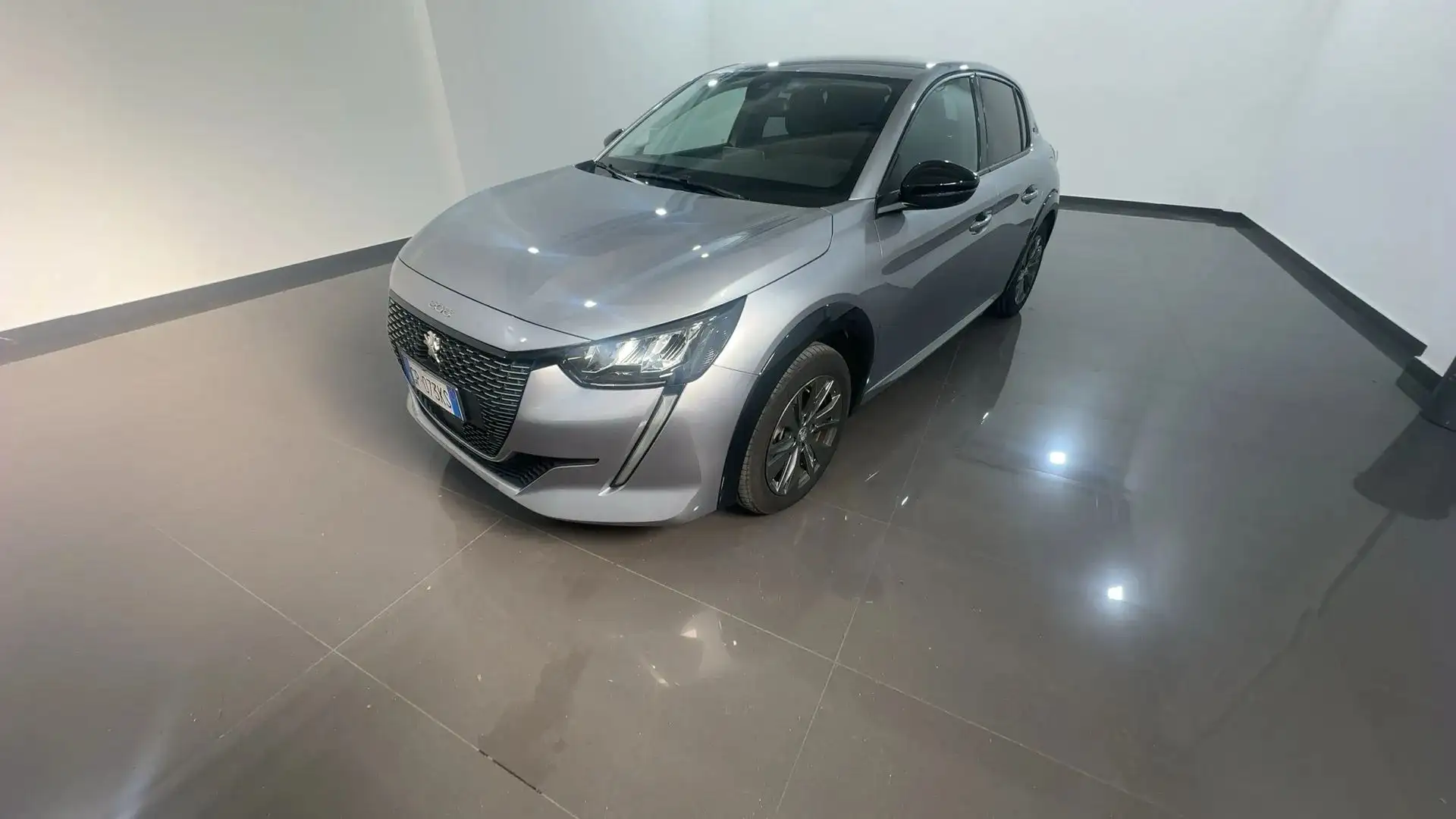 Peugeot e-208 e-208 Allure Pack 100kW Grigio - 1