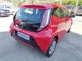 Toyota Aygo 1.0 VVT-i 69cv 5 PORTE X-PLAY Rojo - thumbnail 4