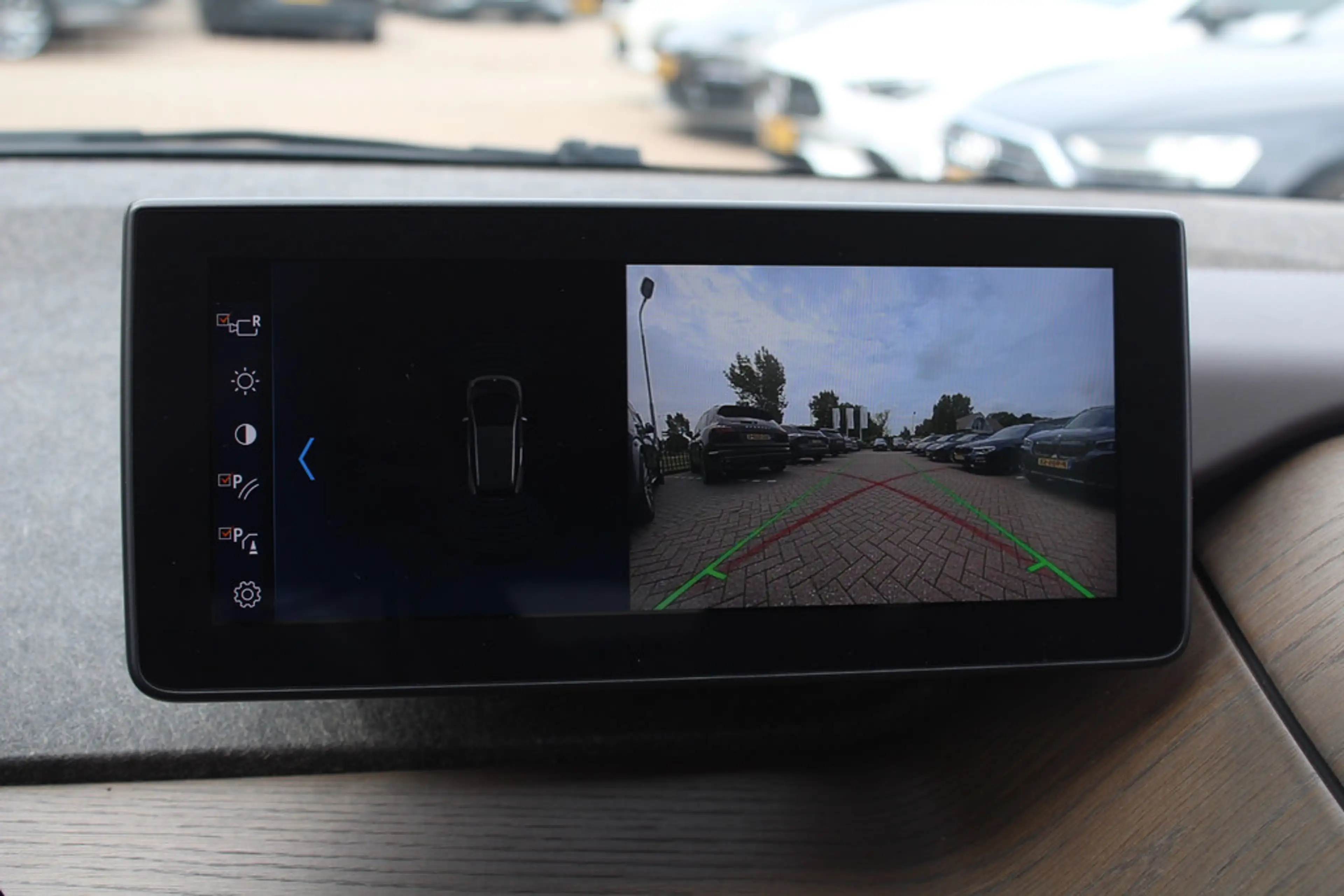 BMW i3 S Executive Edition 120Ah 42 kWh / SoH 89,4% / Cam — photo 21