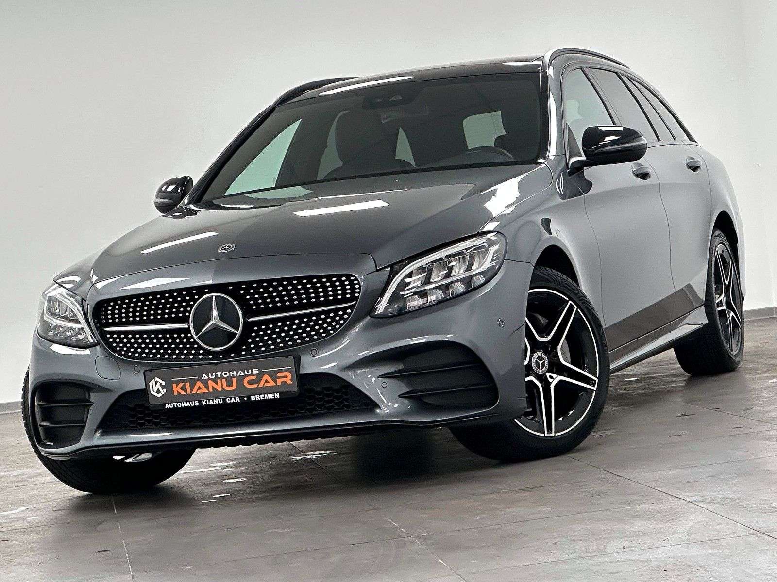 Second hand Mercedes Benz C-Class 