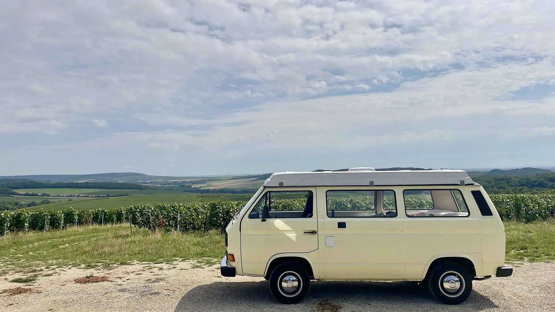 Volkswagen T3 Campervan - 2