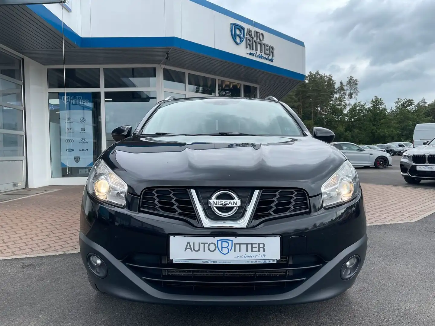 Nissan Qashqai 1.6 dCi I-Way 4x4 Schwarz - 2