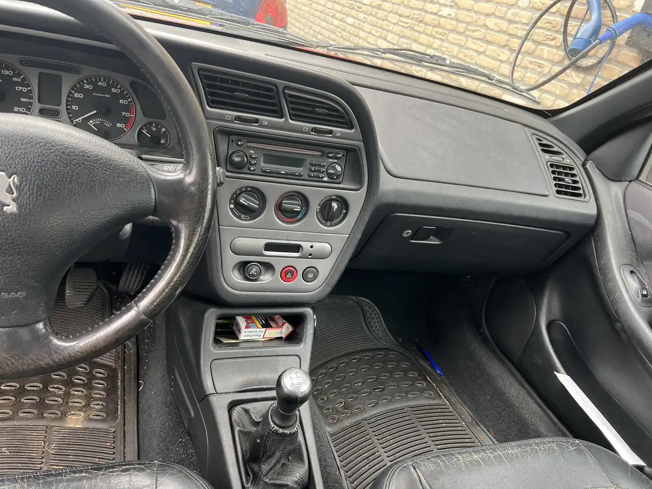 Peugeot 306 Cabriolet 1.6 Saint Tropez, foto 6