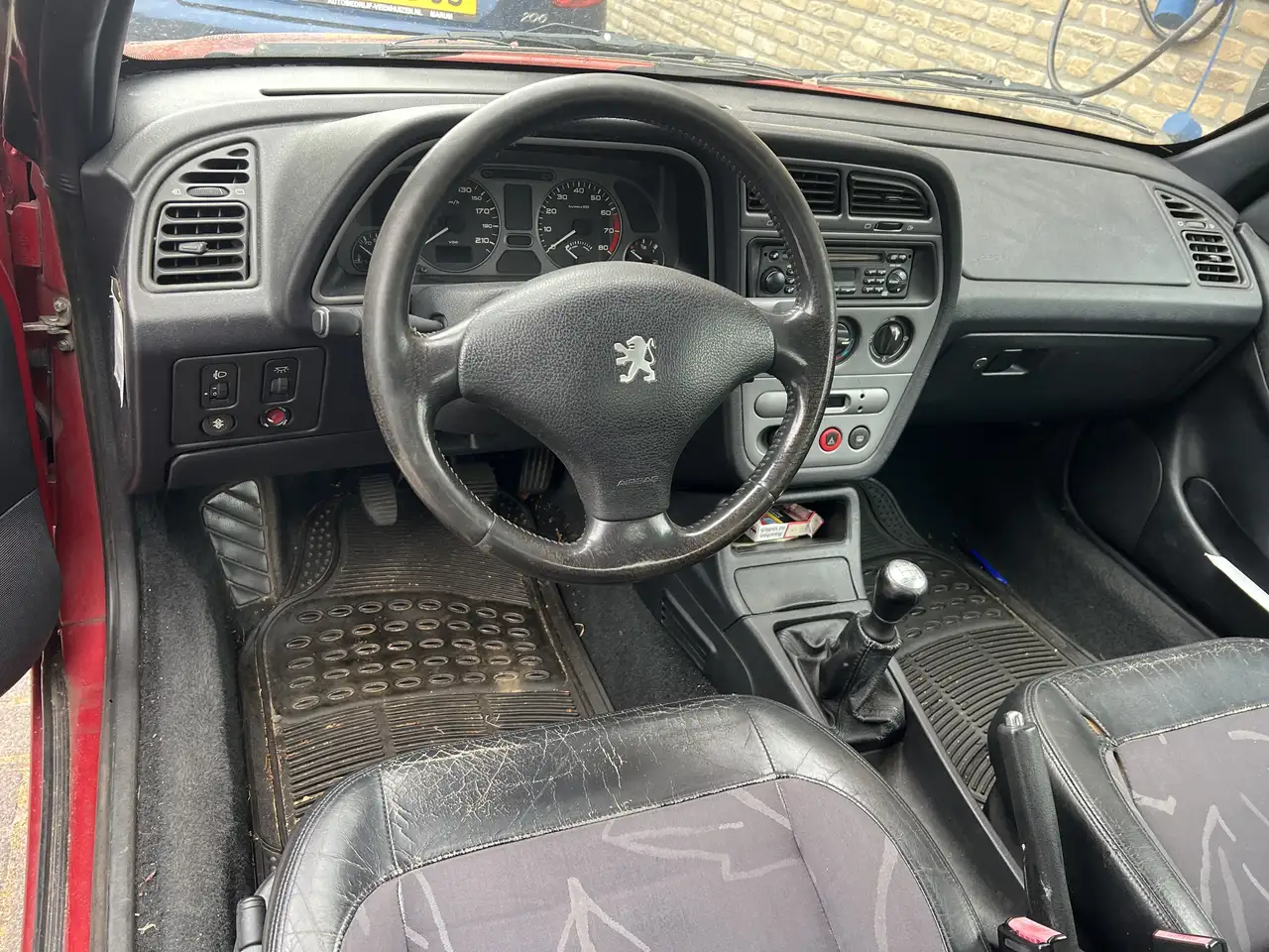 Peugeot 306 Cabriolet 1.6 Saint Tropez, foto 7