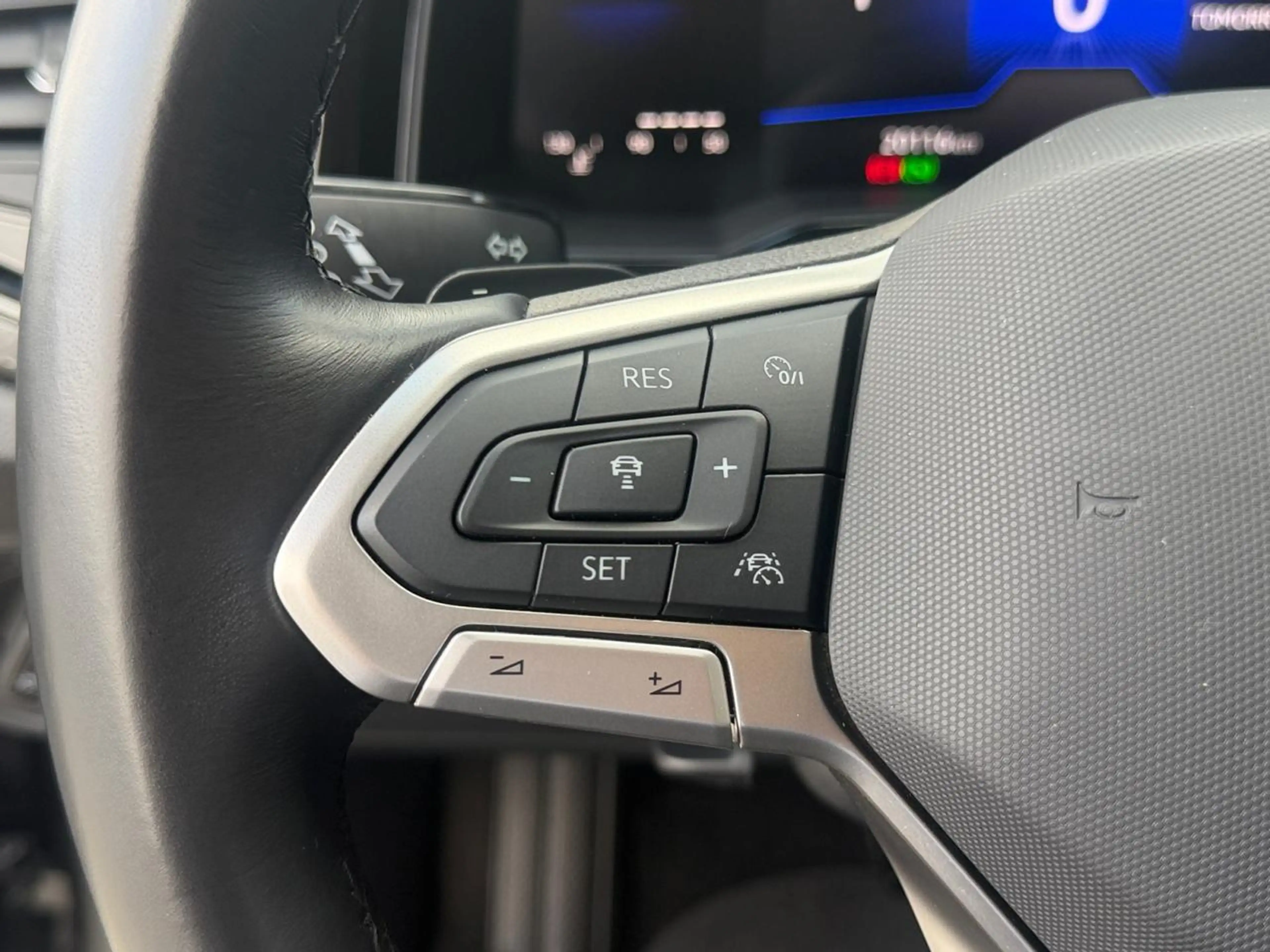 Volkswagen Taigo 1.0 TSI Life AUTOMAAT /// Achteruitrijcamera /// Adaptieve cruise controle /// Lane assist — photo 10