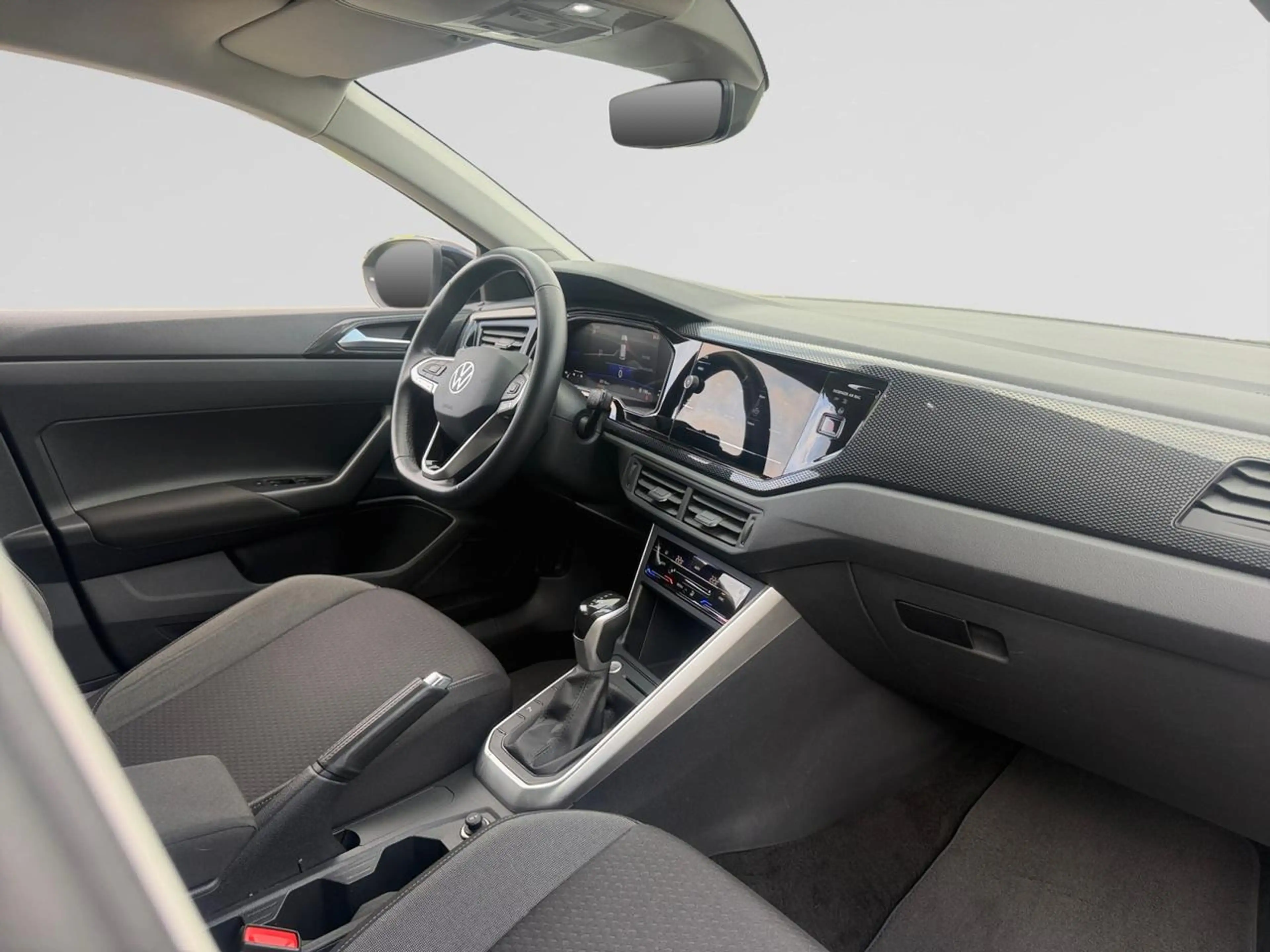 Volkswagen Taigo 1.0 TSI Life AUTOMAAT /// Achteruitrijcamera /// Adaptieve cruise controle /// Lane assist — photo 4
