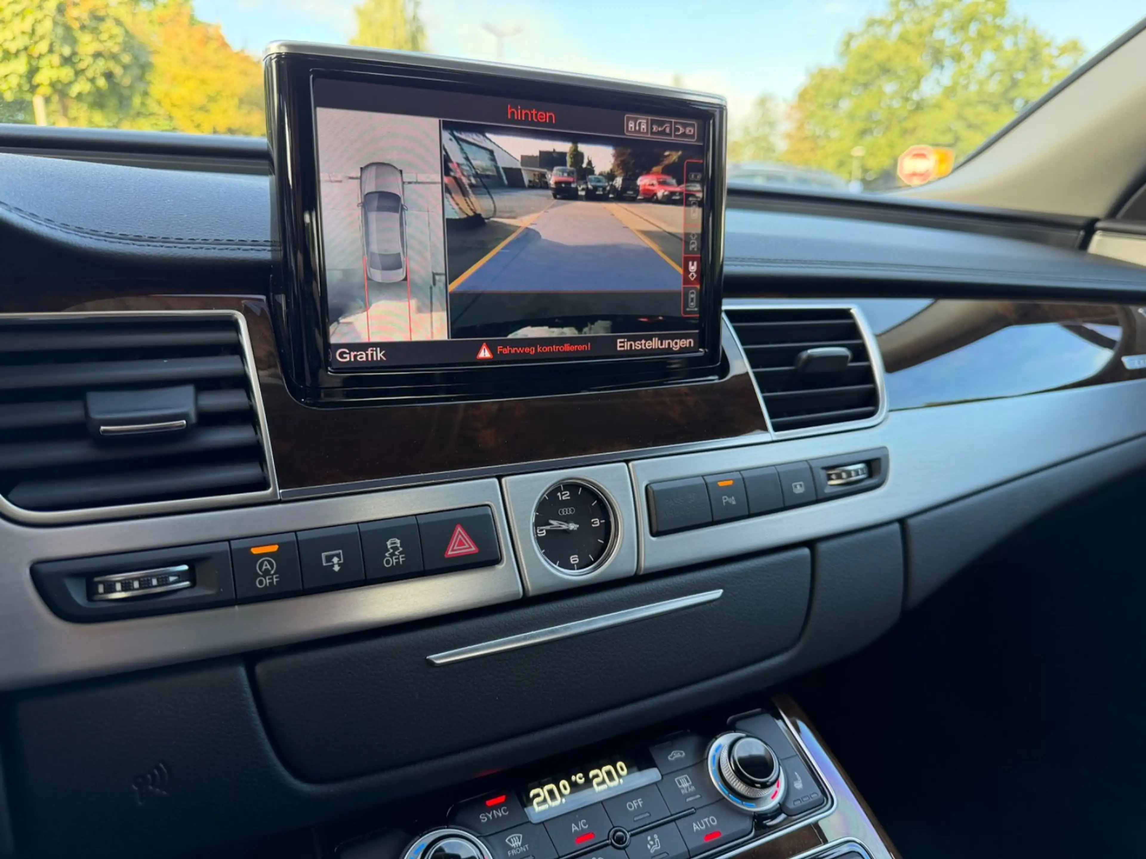 Audi A8 4.2 TDI clean diesel quattro BOSE AHK STHZ — photo 11