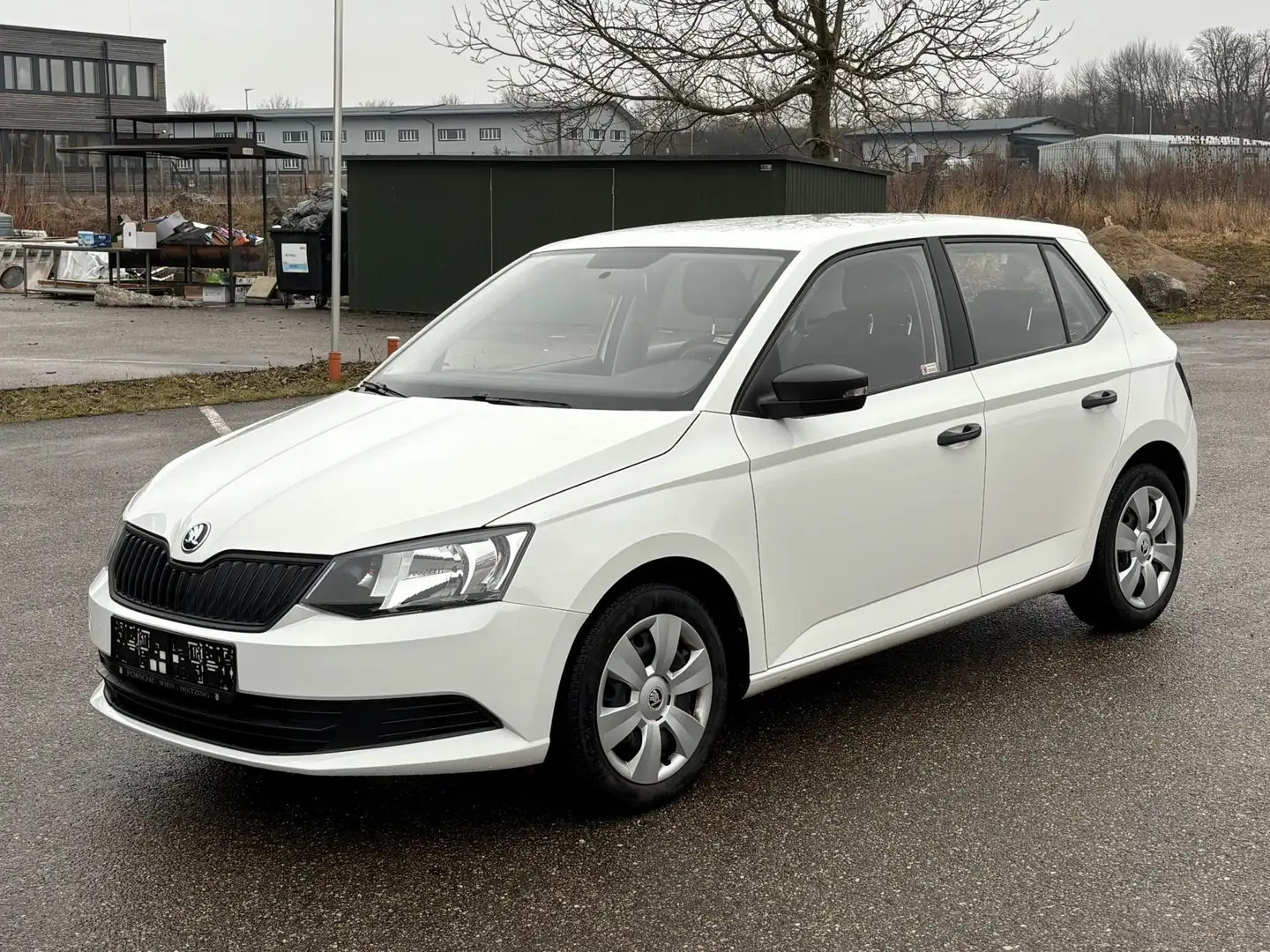 Skoda Fabia Active 1,2 TSI Weiß - 1