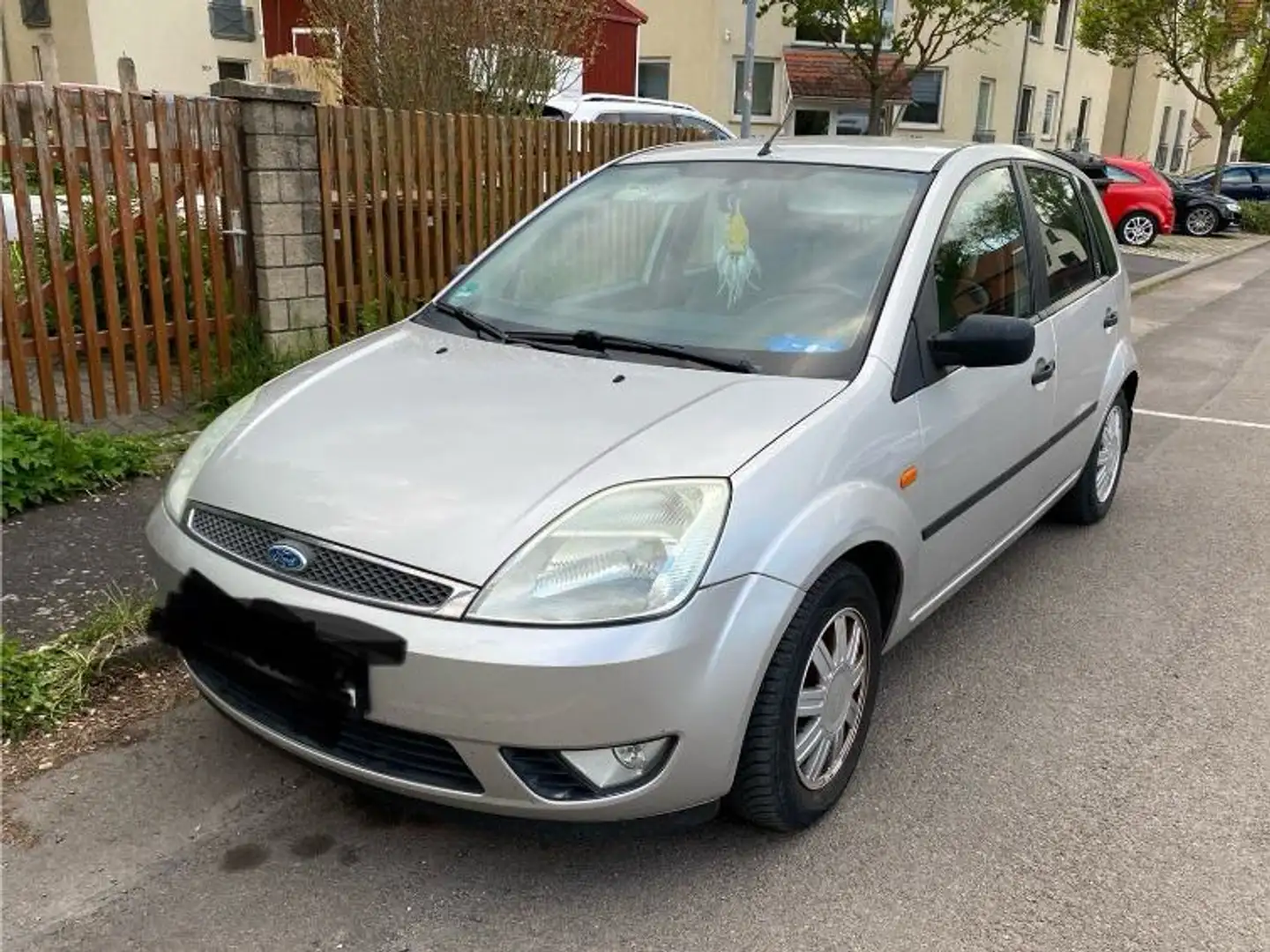 Ford Fiesta Fiesta Ghia Plateado - 1