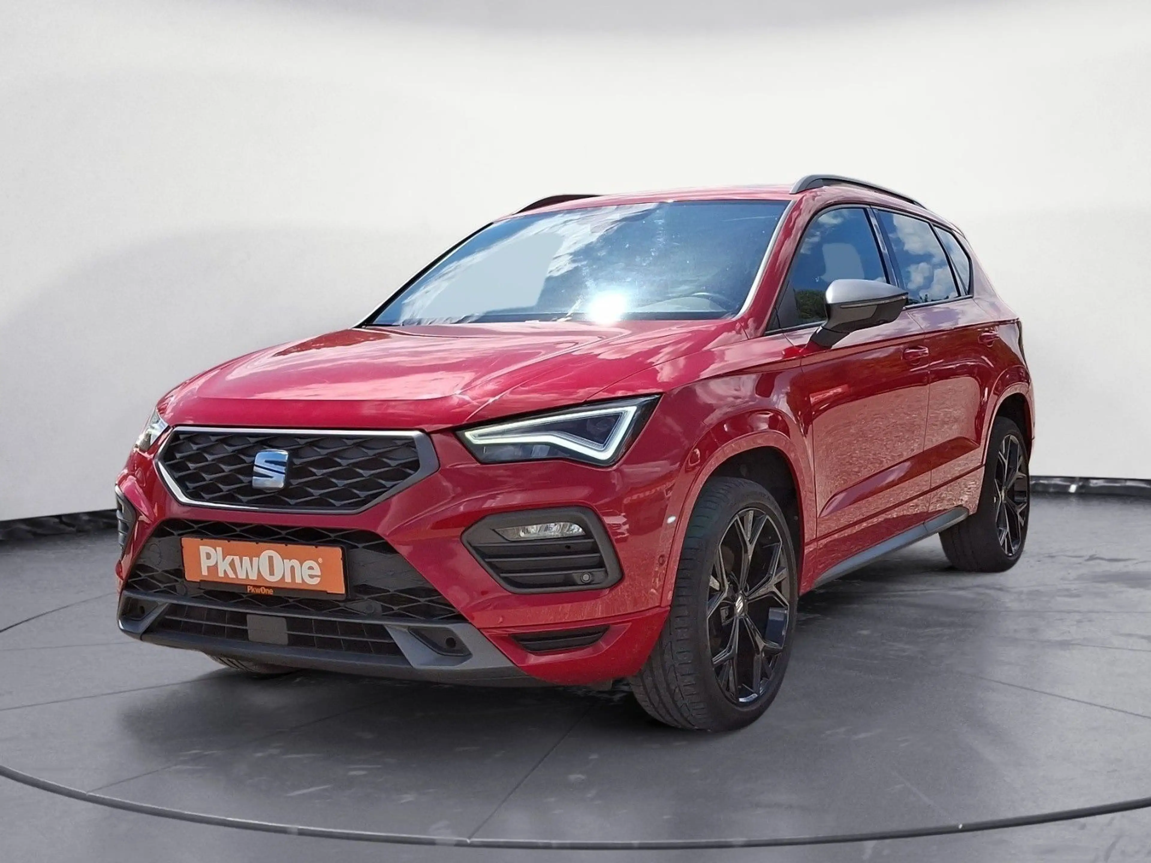 SEAT Ateca 1,5 TSI DSG FR AHK*SHZ*PANO*ACC*NAVI*KAMER