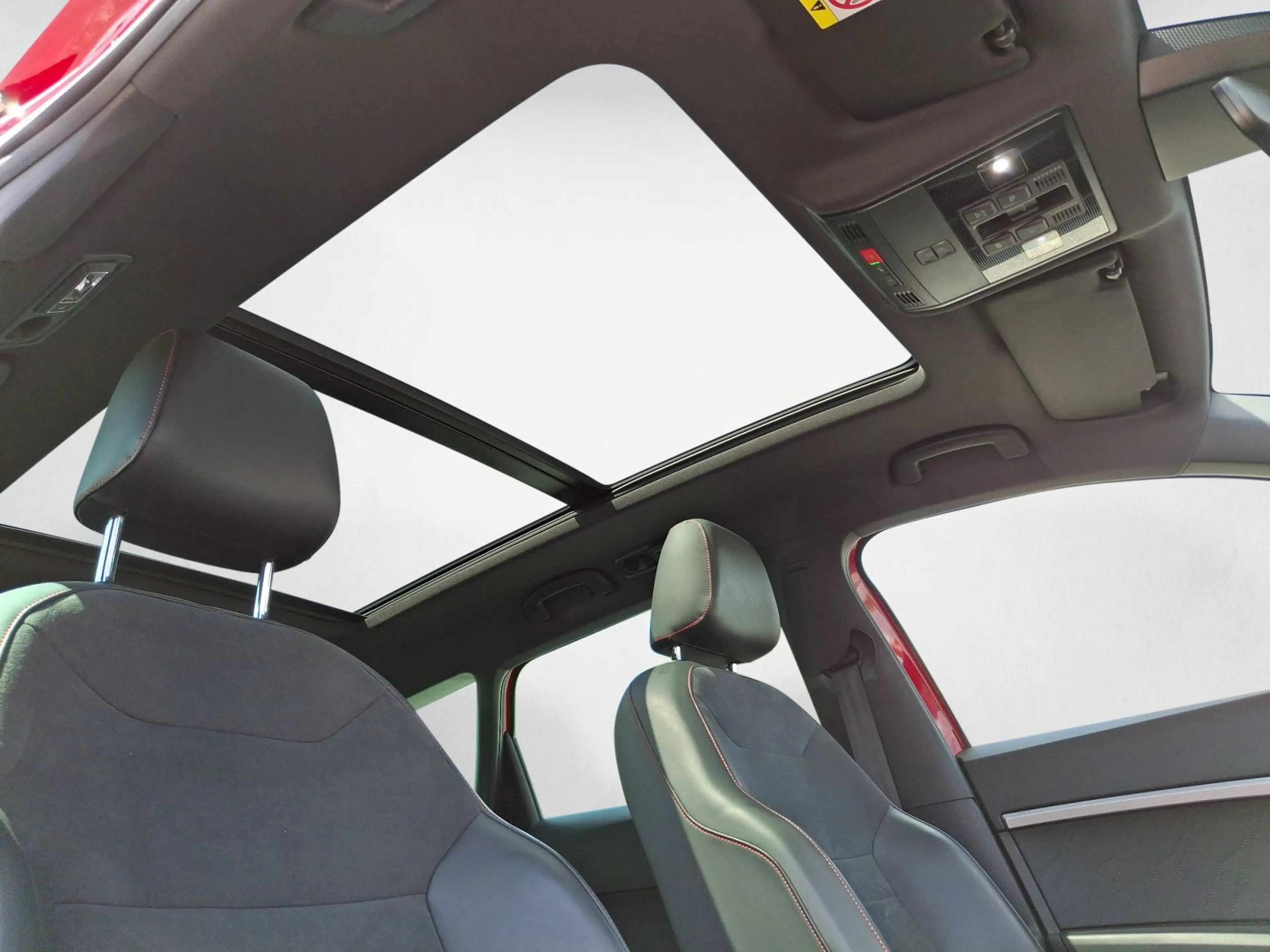 SEAT Ateca 1,5 TSI DSG FR AHK*SHZ*PANO*ACC*NAVI*KAMER — photo 13
