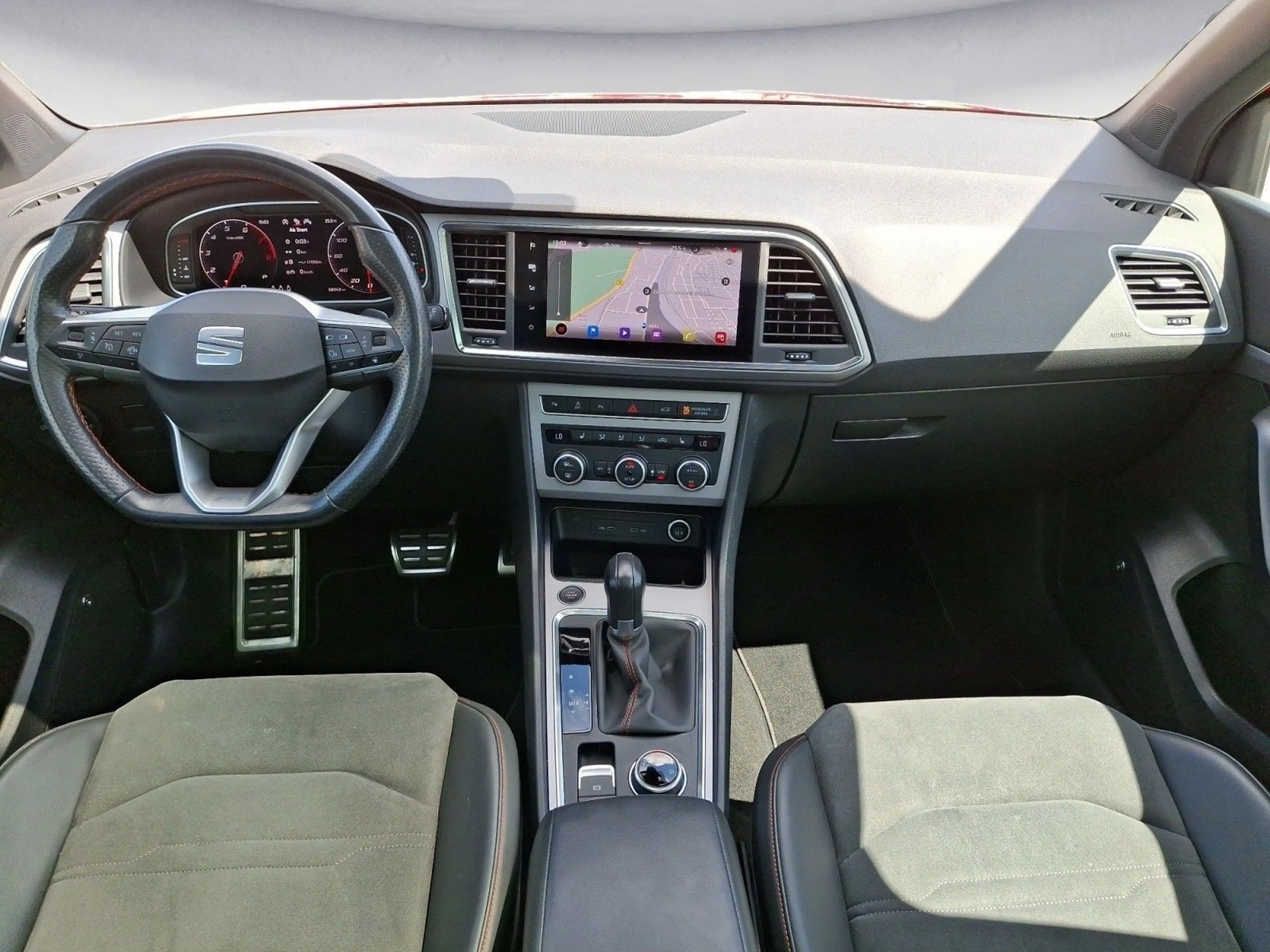 SEAT Ateca 1,5 TSI DSG FR AHK*SHZ*PANO*ACC*NAVI*KAMER — photo 10