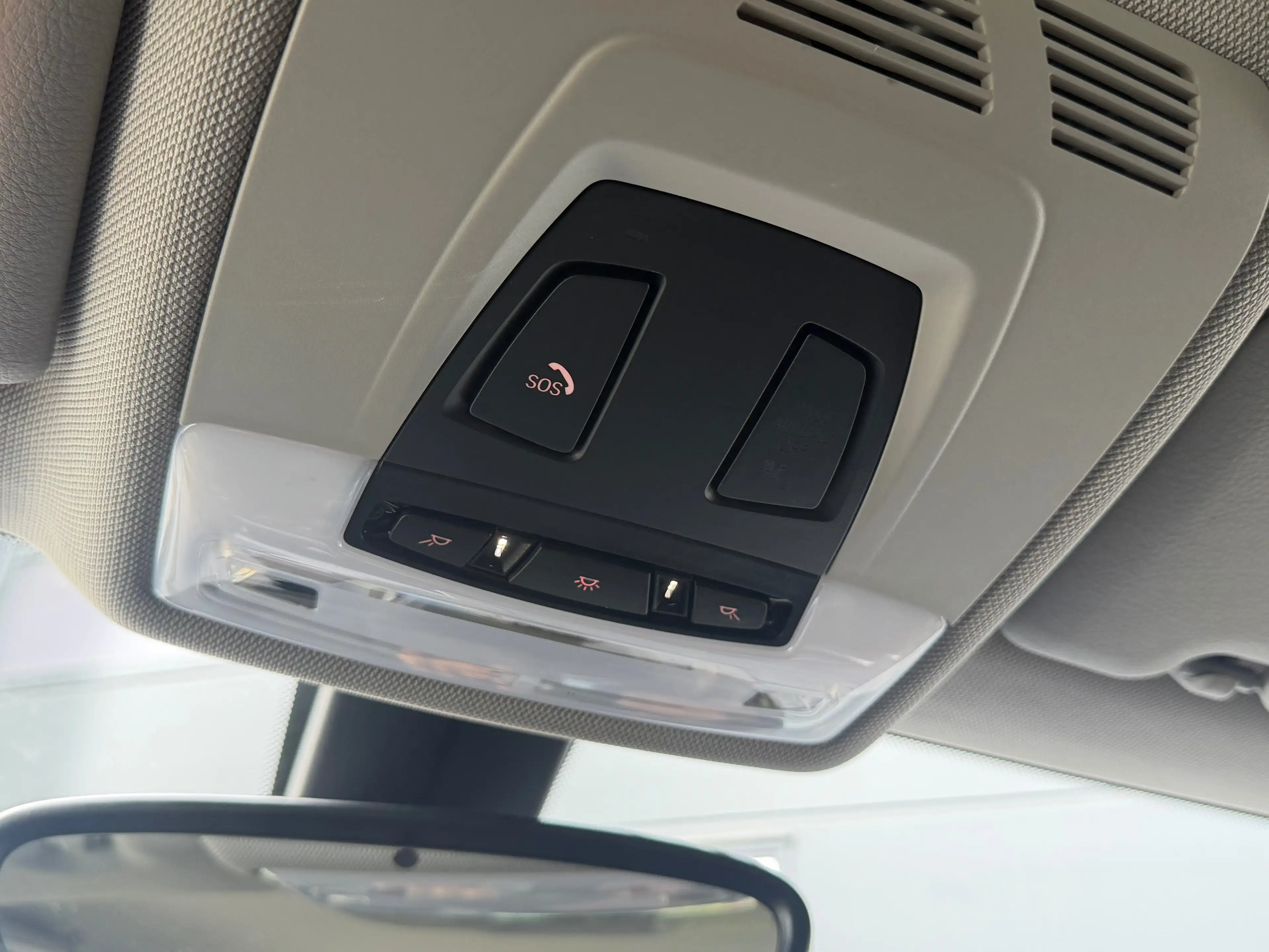 BMW 118 118i * AUTO * SPORTLINE * LEDS * SIEGES CHAUFFANTS * — photo 15